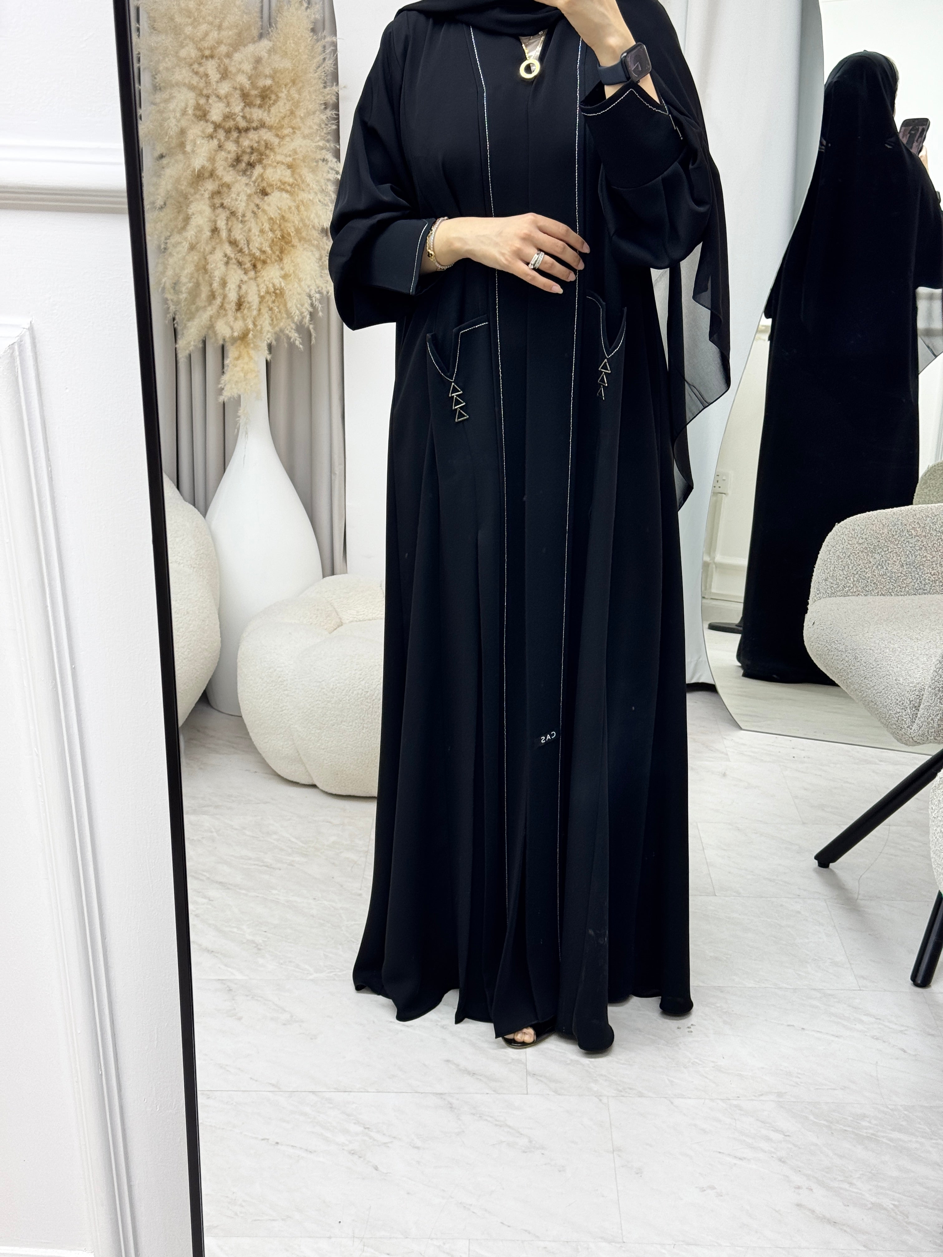 C 1335 Black Abaya