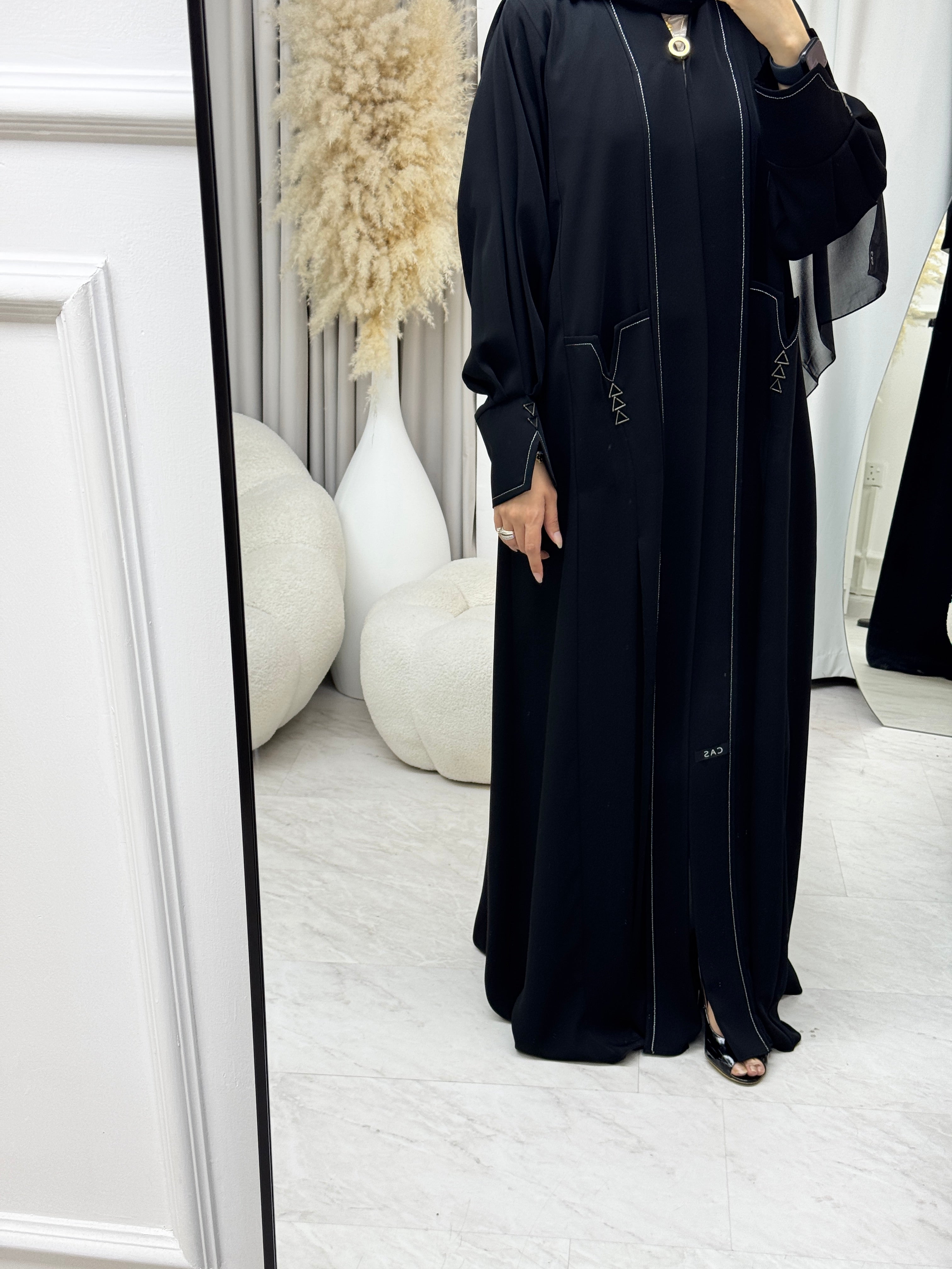 C 1335 Black Abaya
