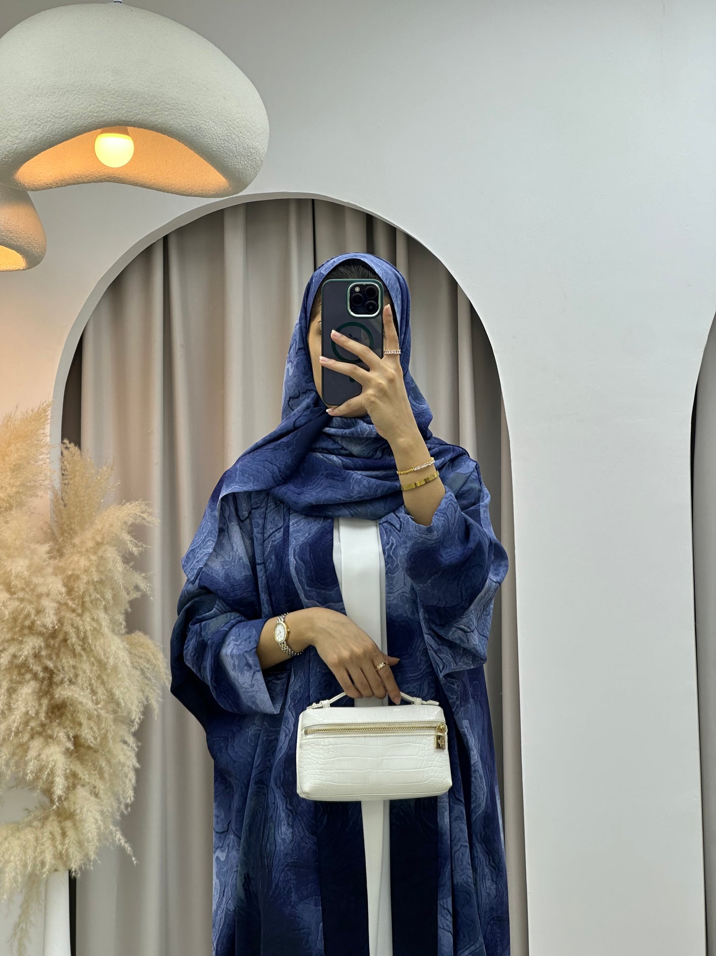 C 0152-03 Blue Marble Abaya