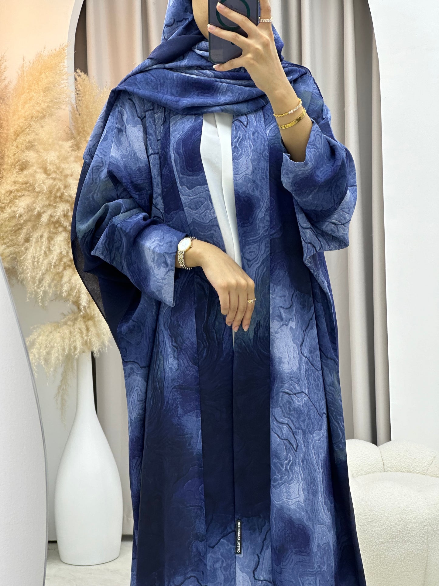 C 0152-03 Blue Marble Abaya