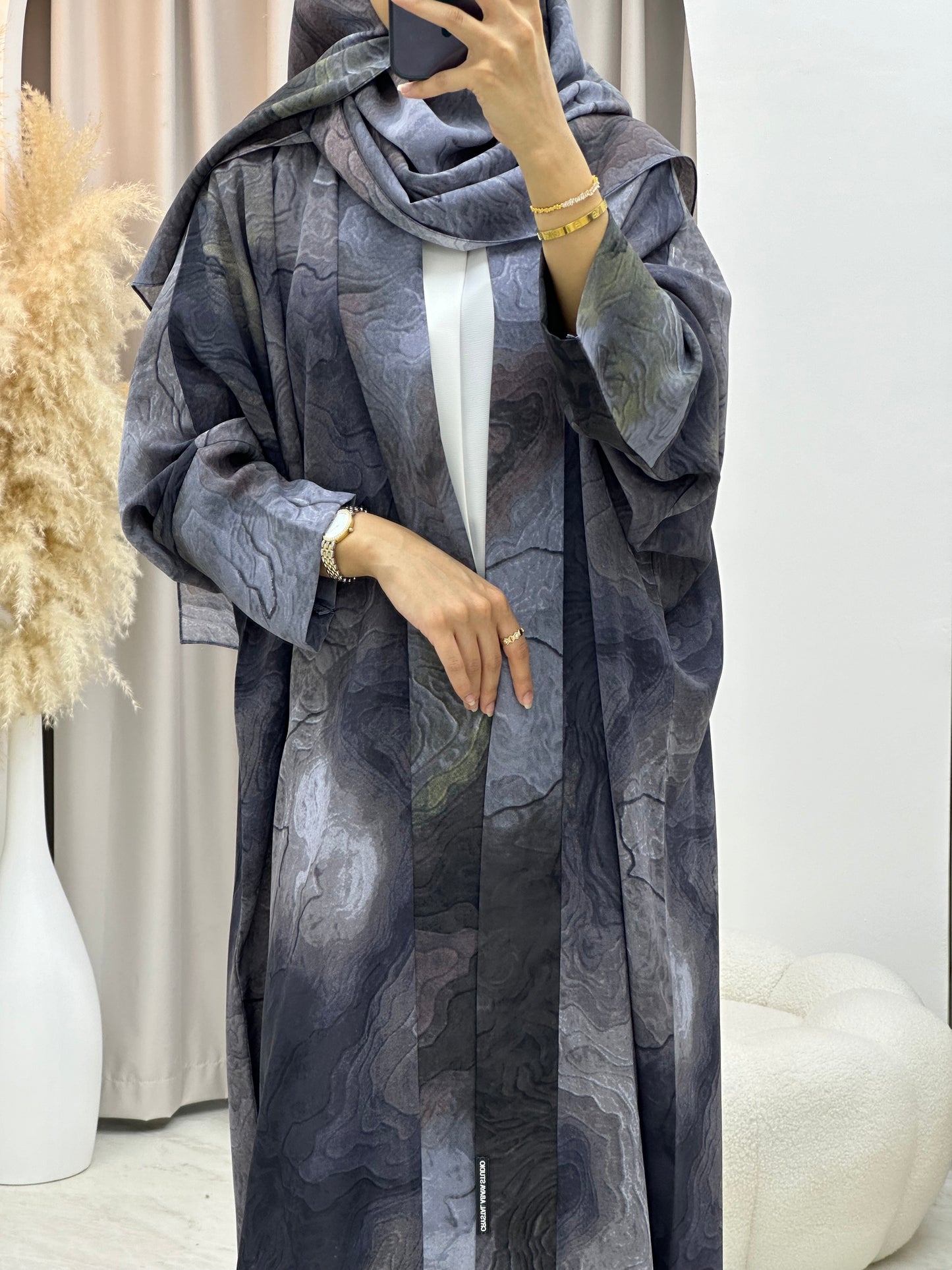 C 0152-04 Dark Grey Marble Abaya