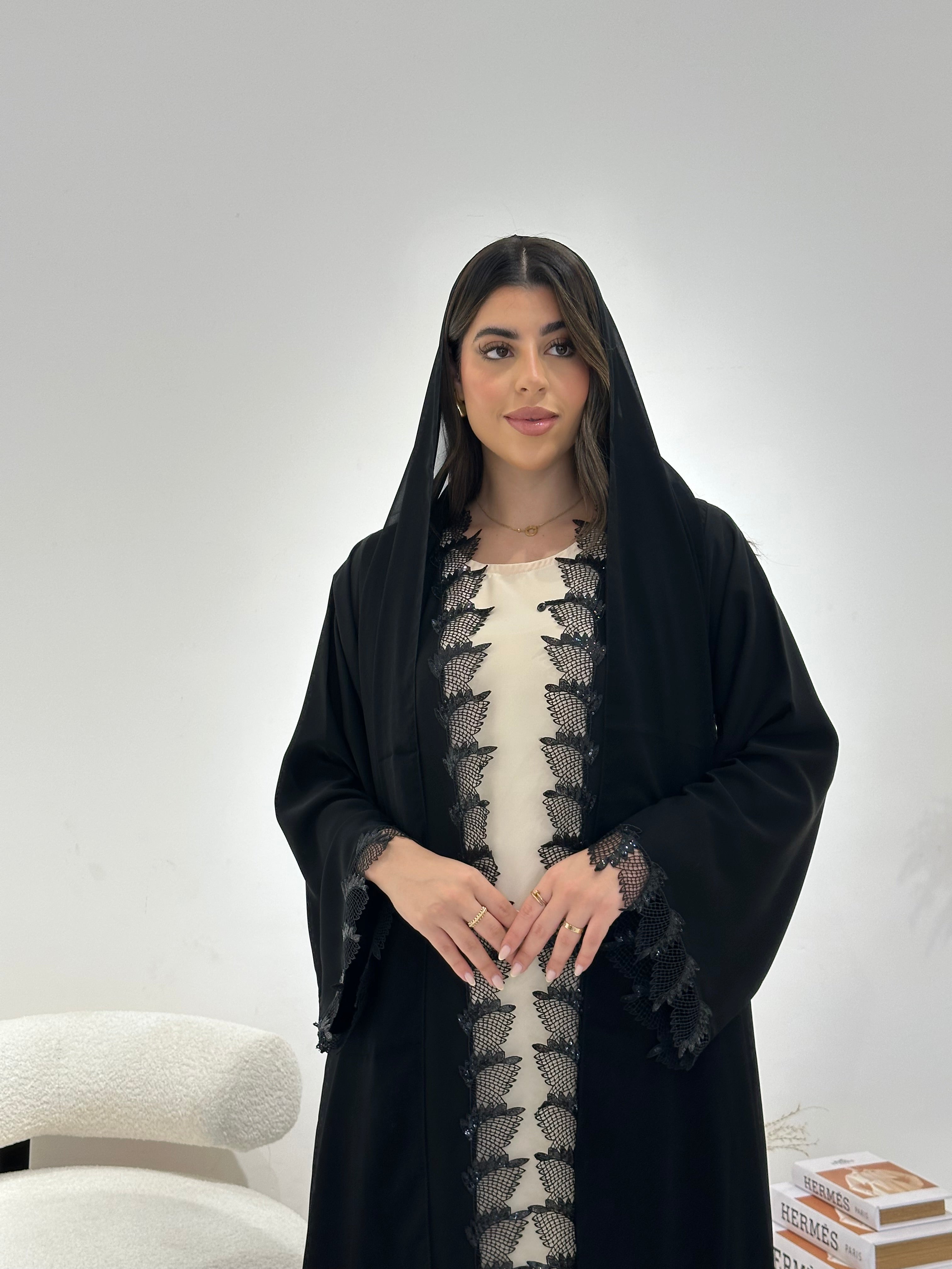 عباية سوداء رقم 1277