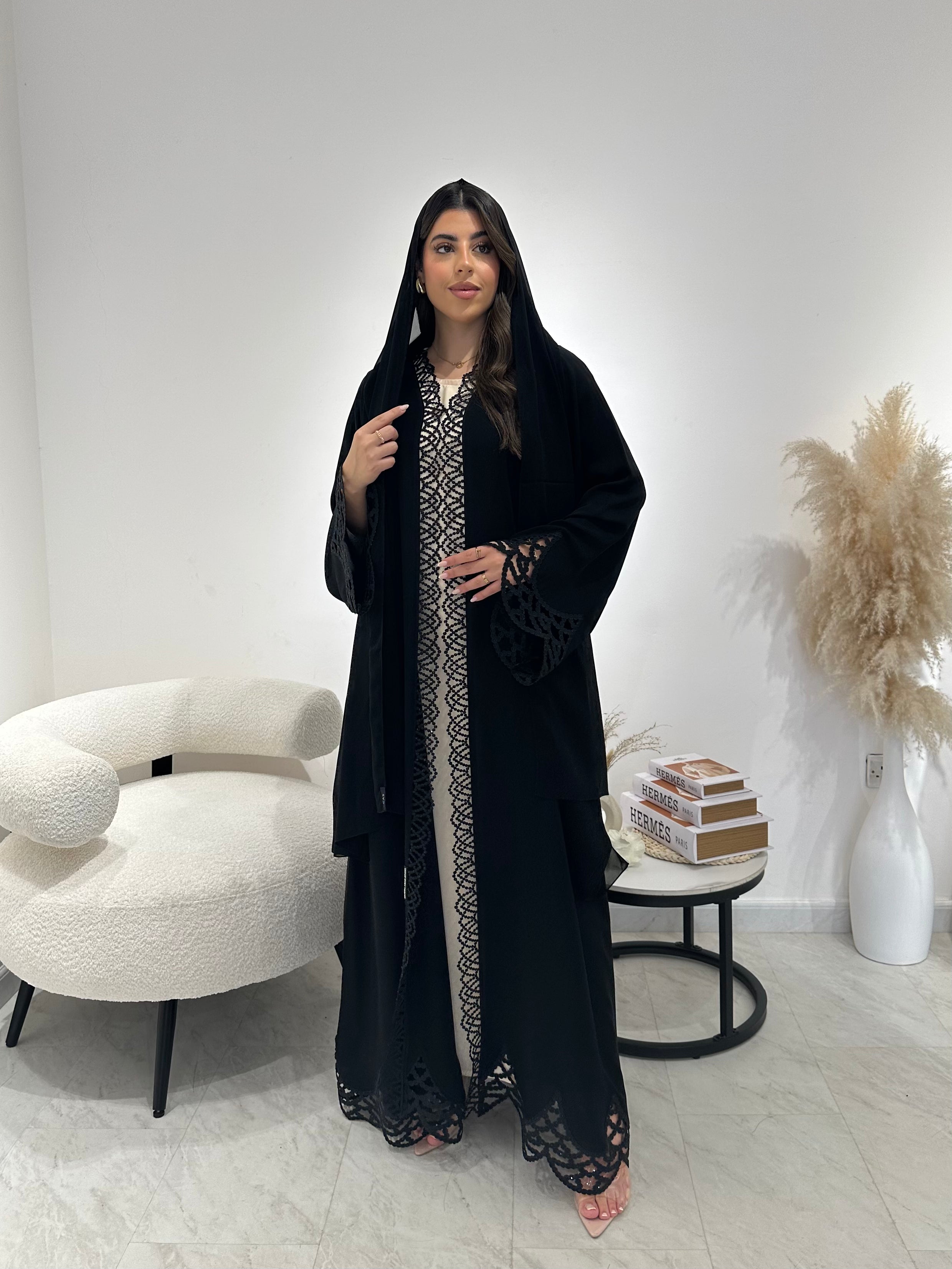 C 1317 Black Lace Abaya