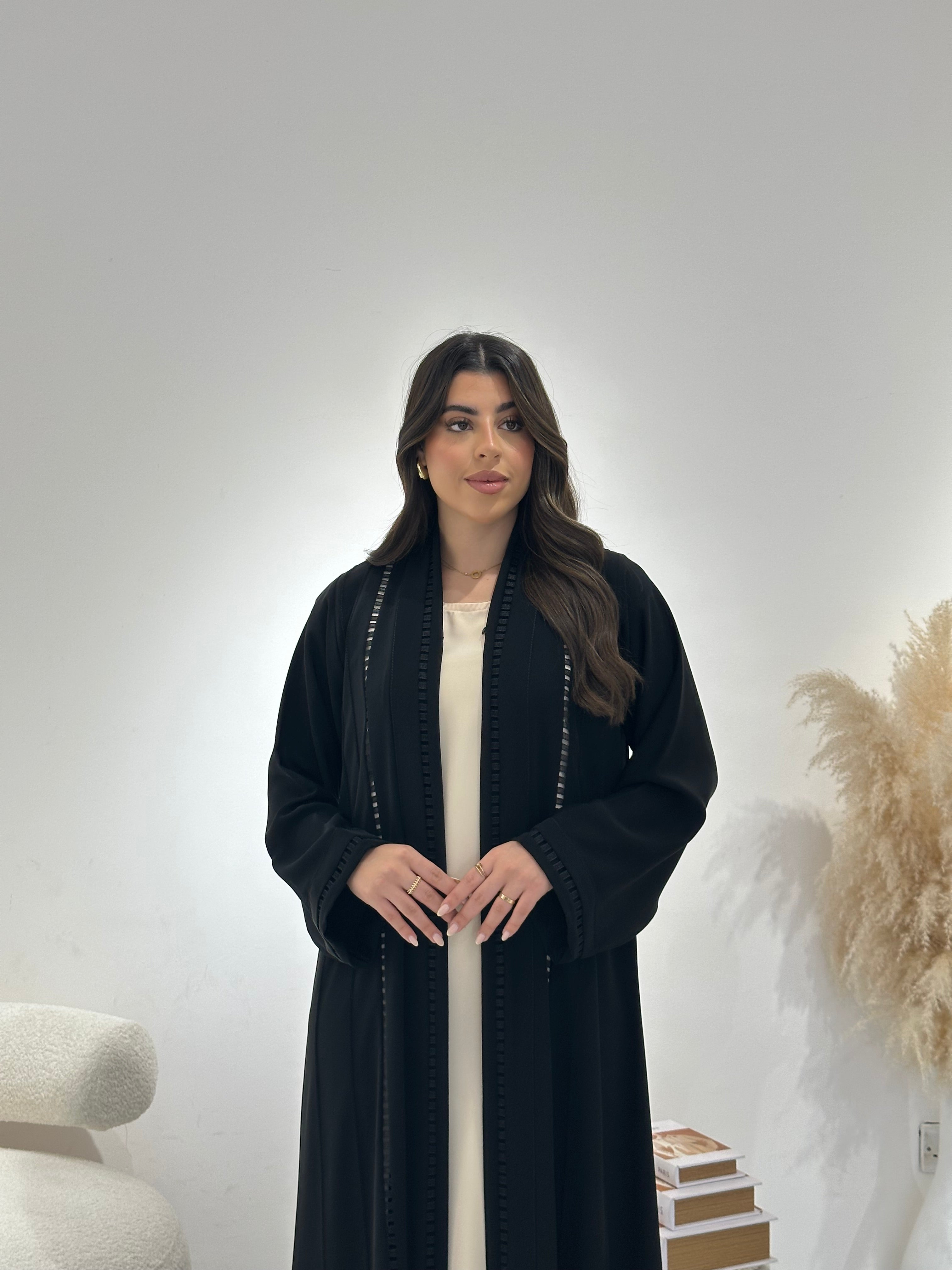 C 1313 Black Abaya