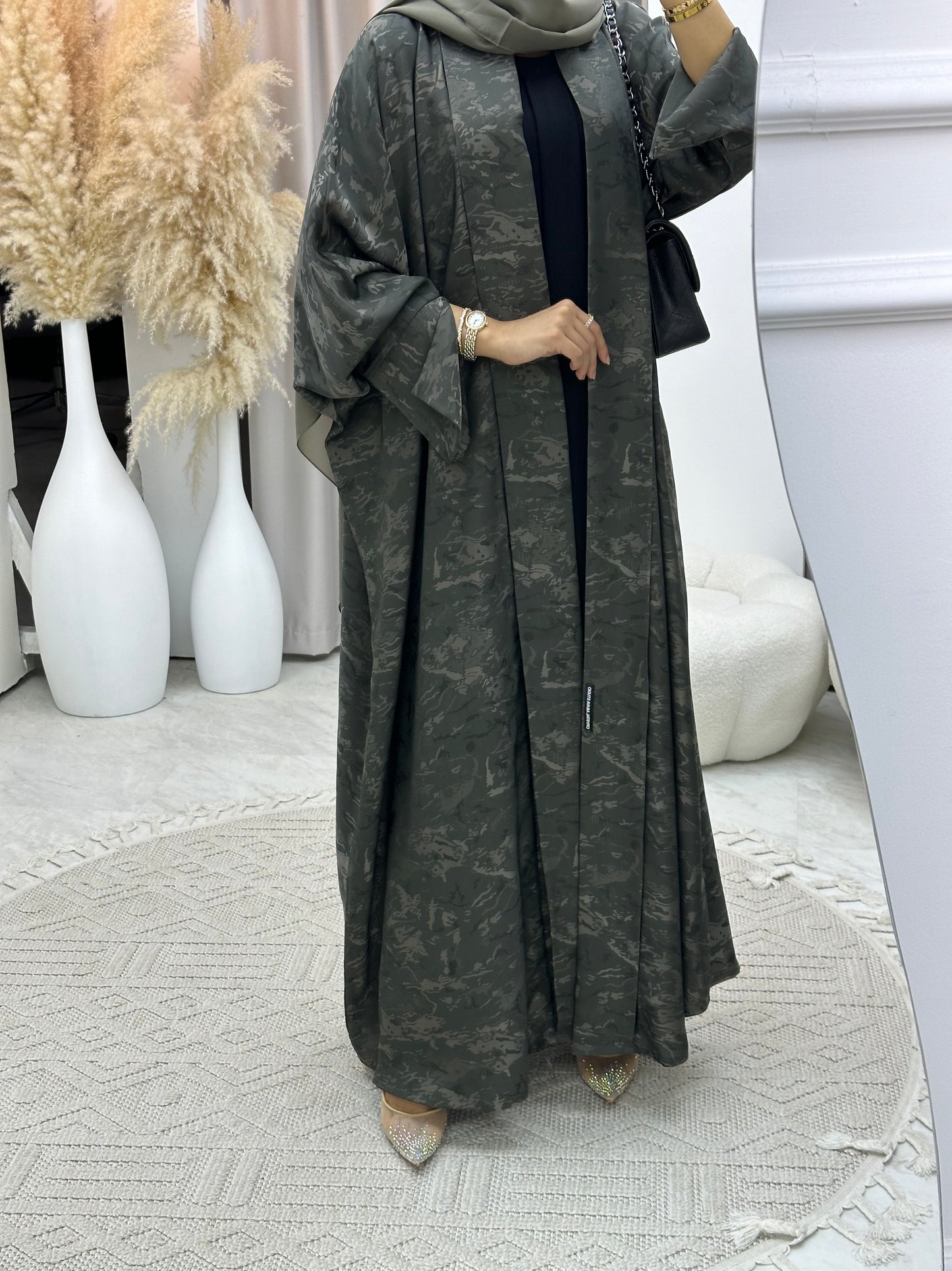 C 0158-02 Army Camo Bisht Abaya