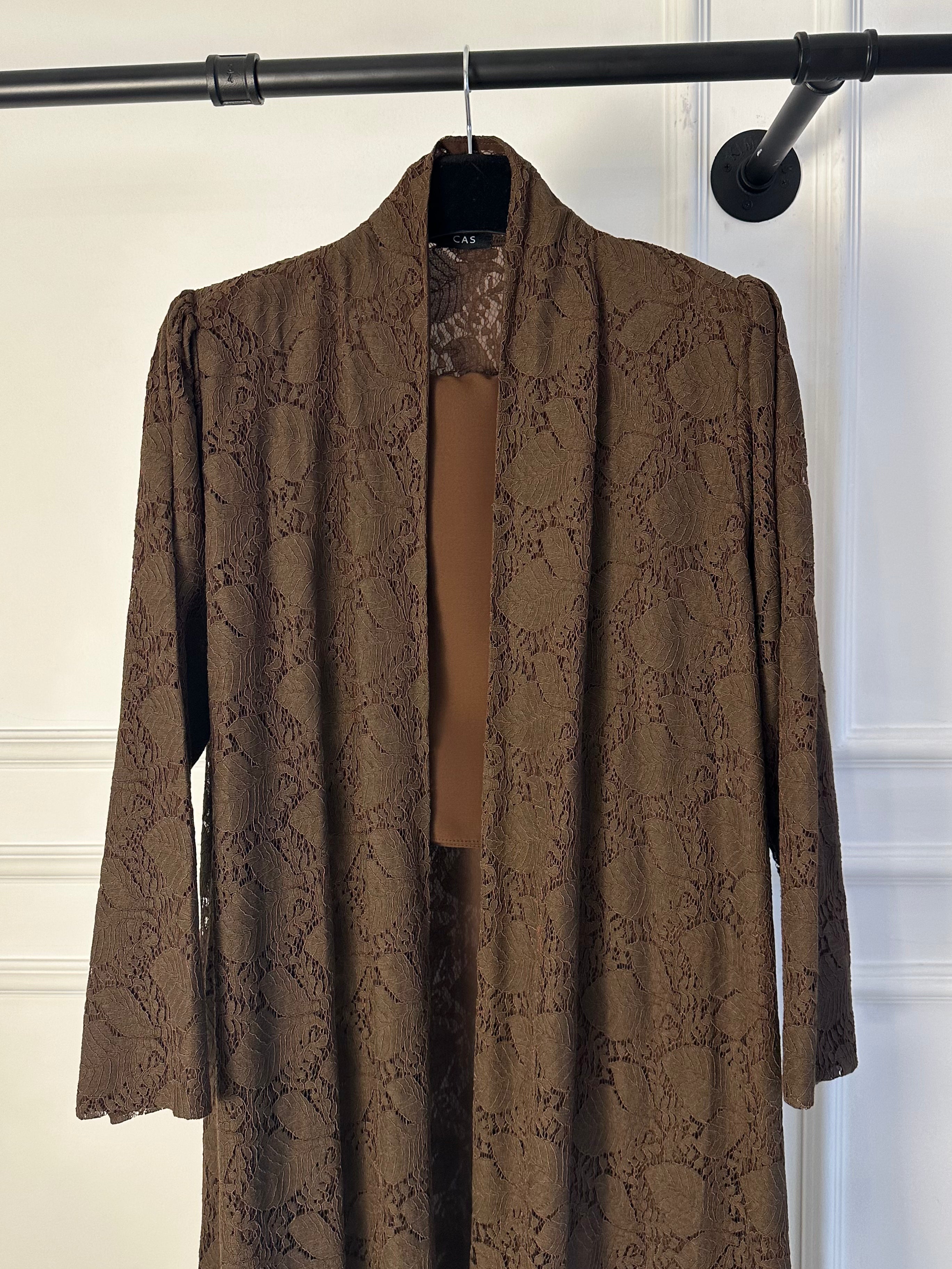 C 1782-01 Brown Dantel Abaya