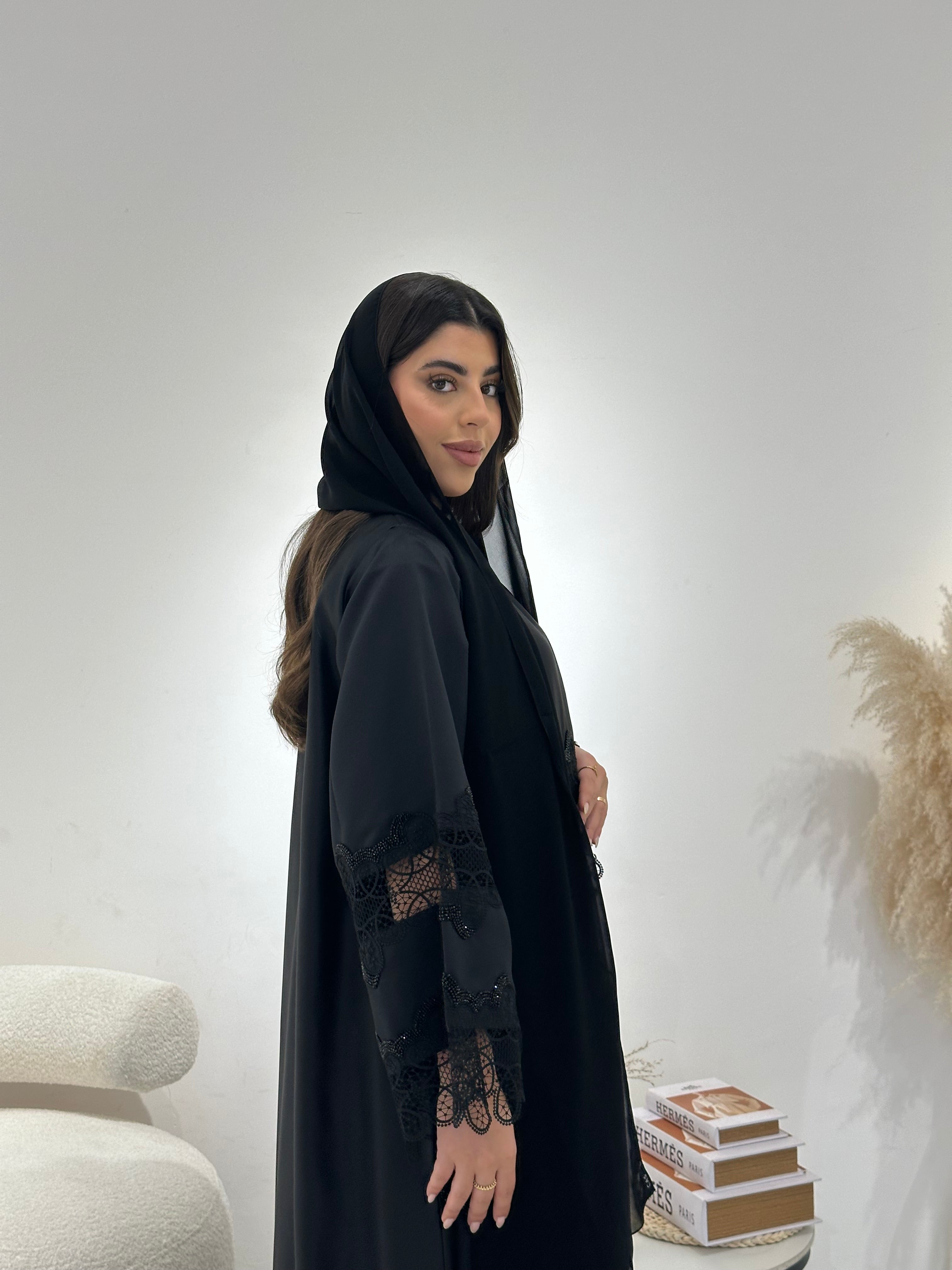 C 1316 Black Lace Abaya