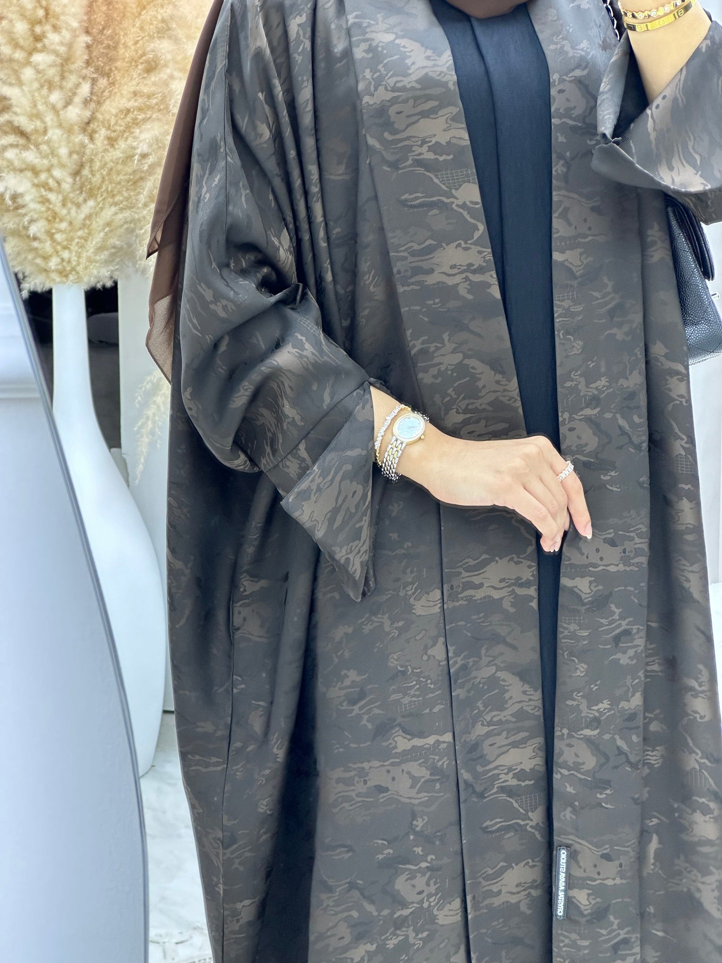 C 0158-04 Brown Camo Bisht Abaya