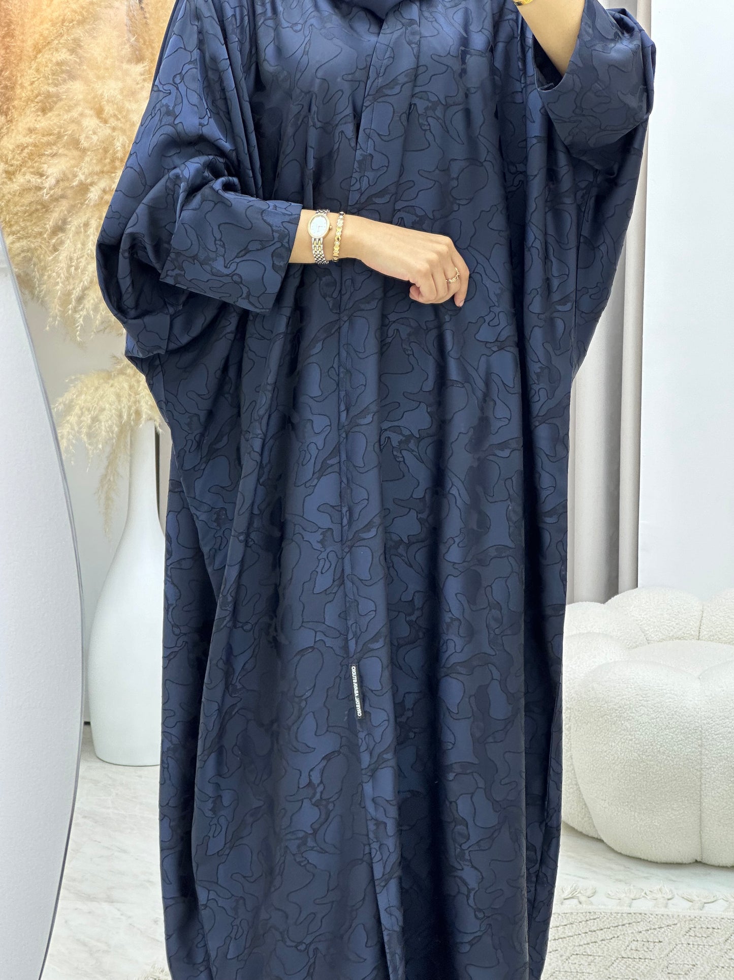 C 0159-05 Navy Blue Camo Bisht Abaya