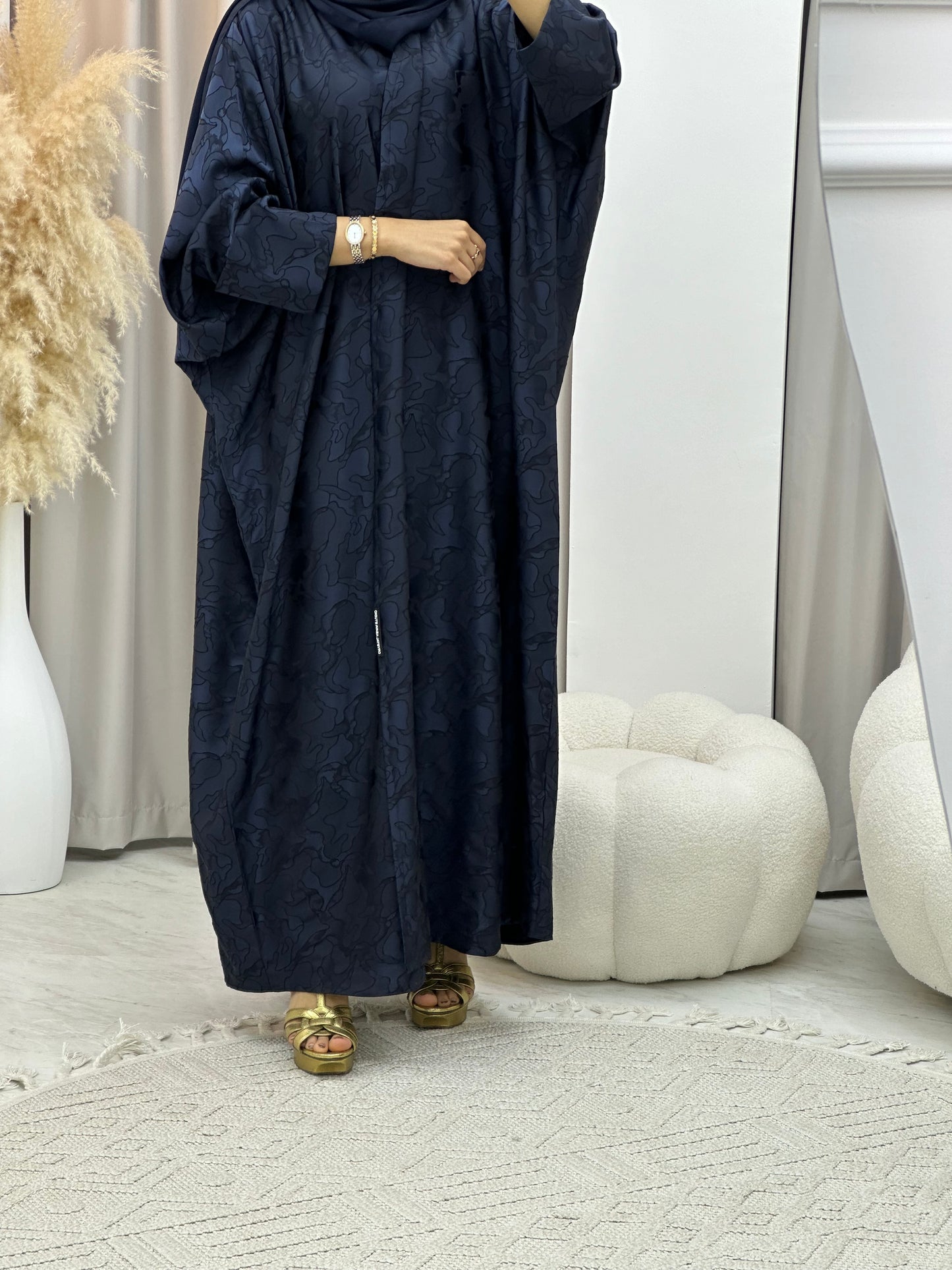 C 0159-05 Navy Blue Camo Bisht Abaya