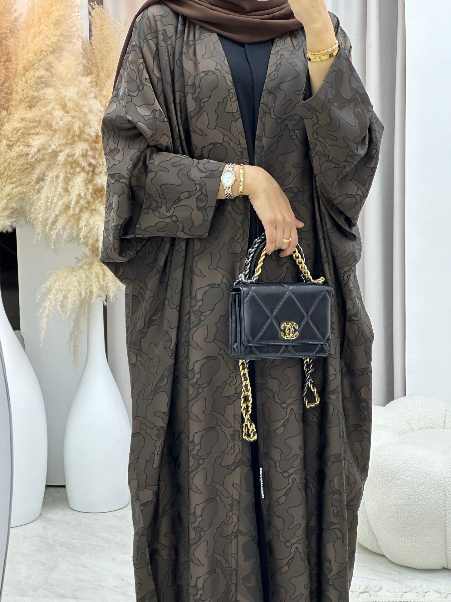 C RTW 0159-04 Brown Camo Bisht Abaya