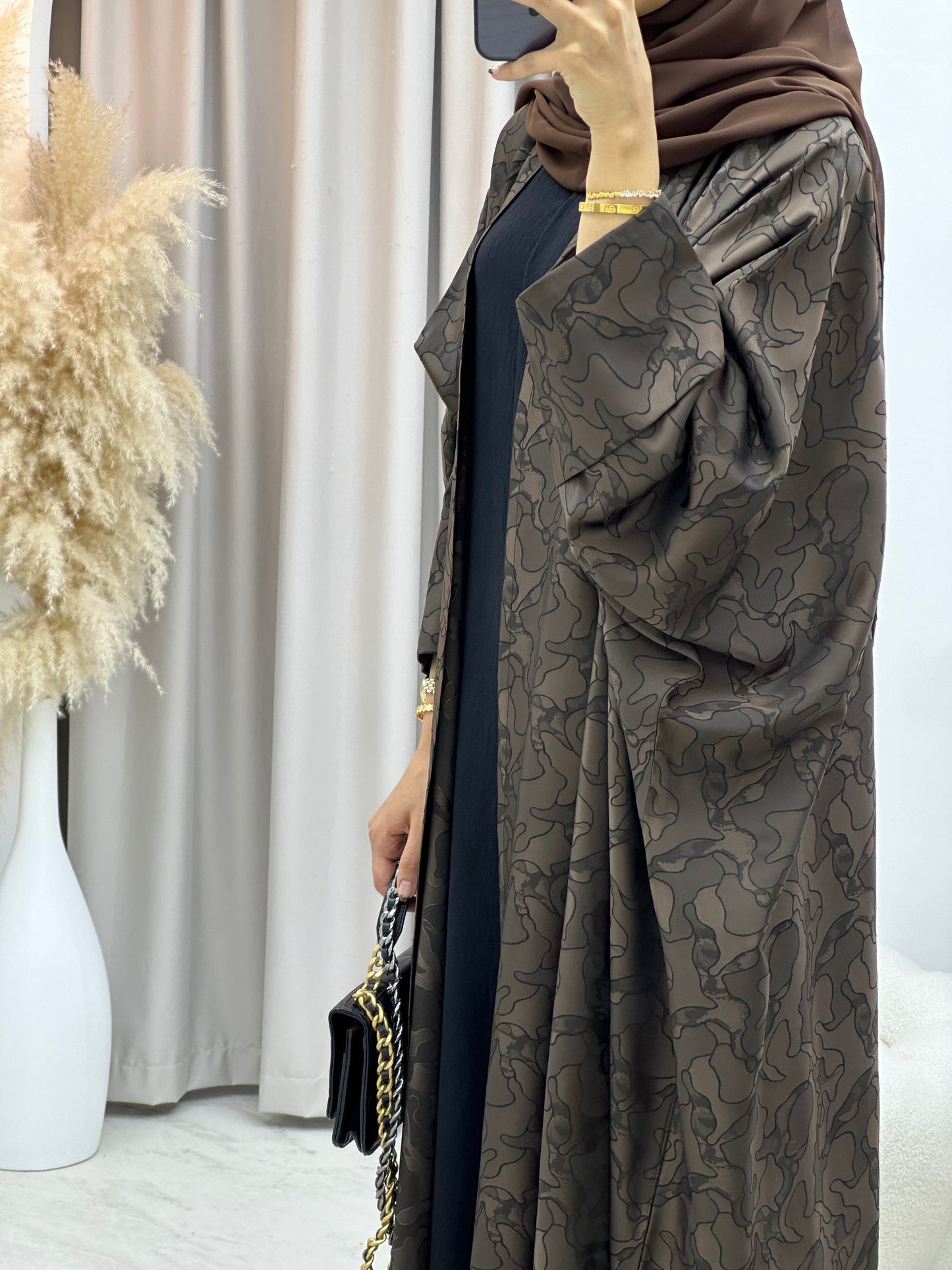 C 0159-04 Brown Camo Bisht Abaya