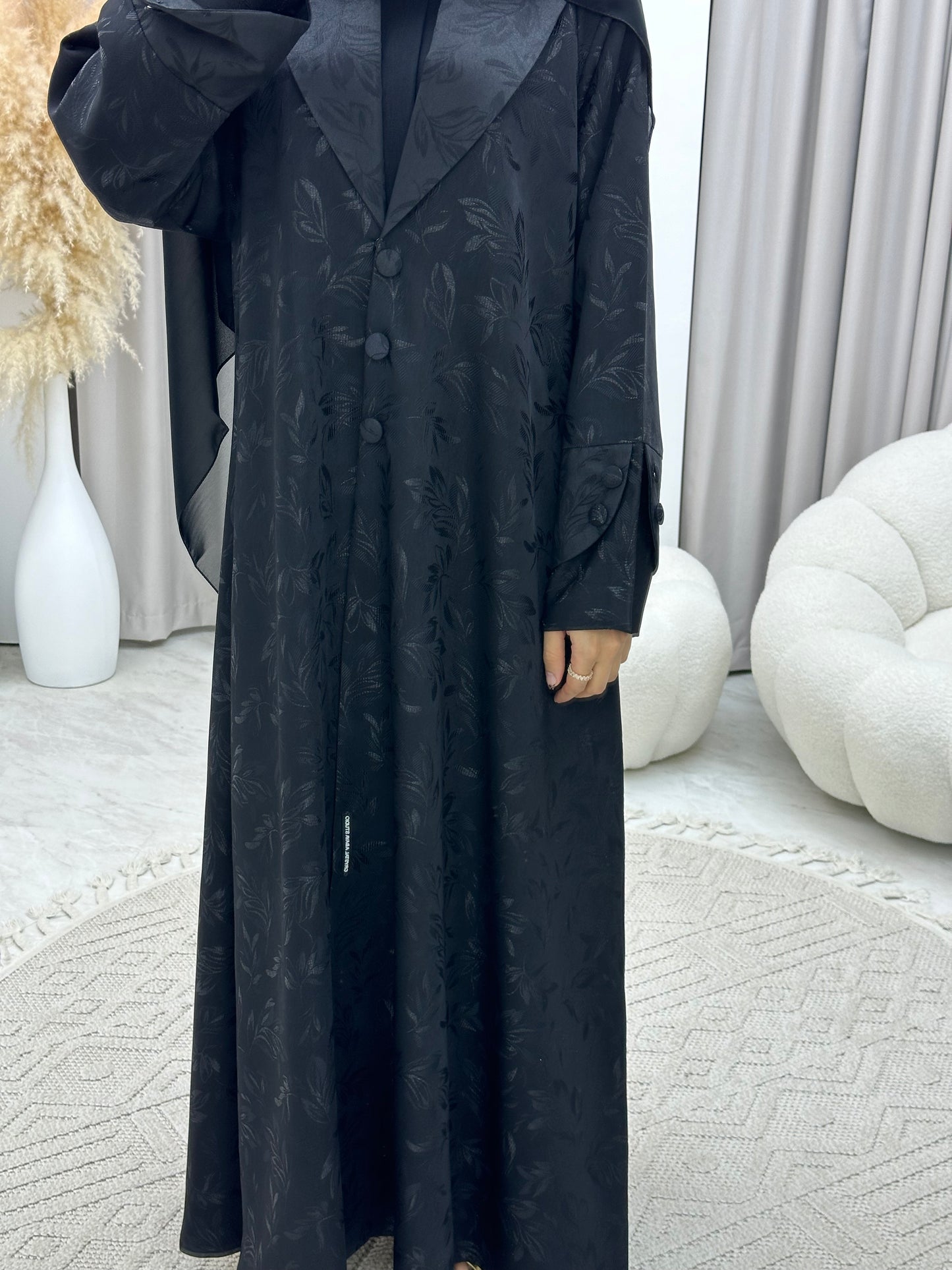 C 0160-01 Black Leaf Coat Abaya