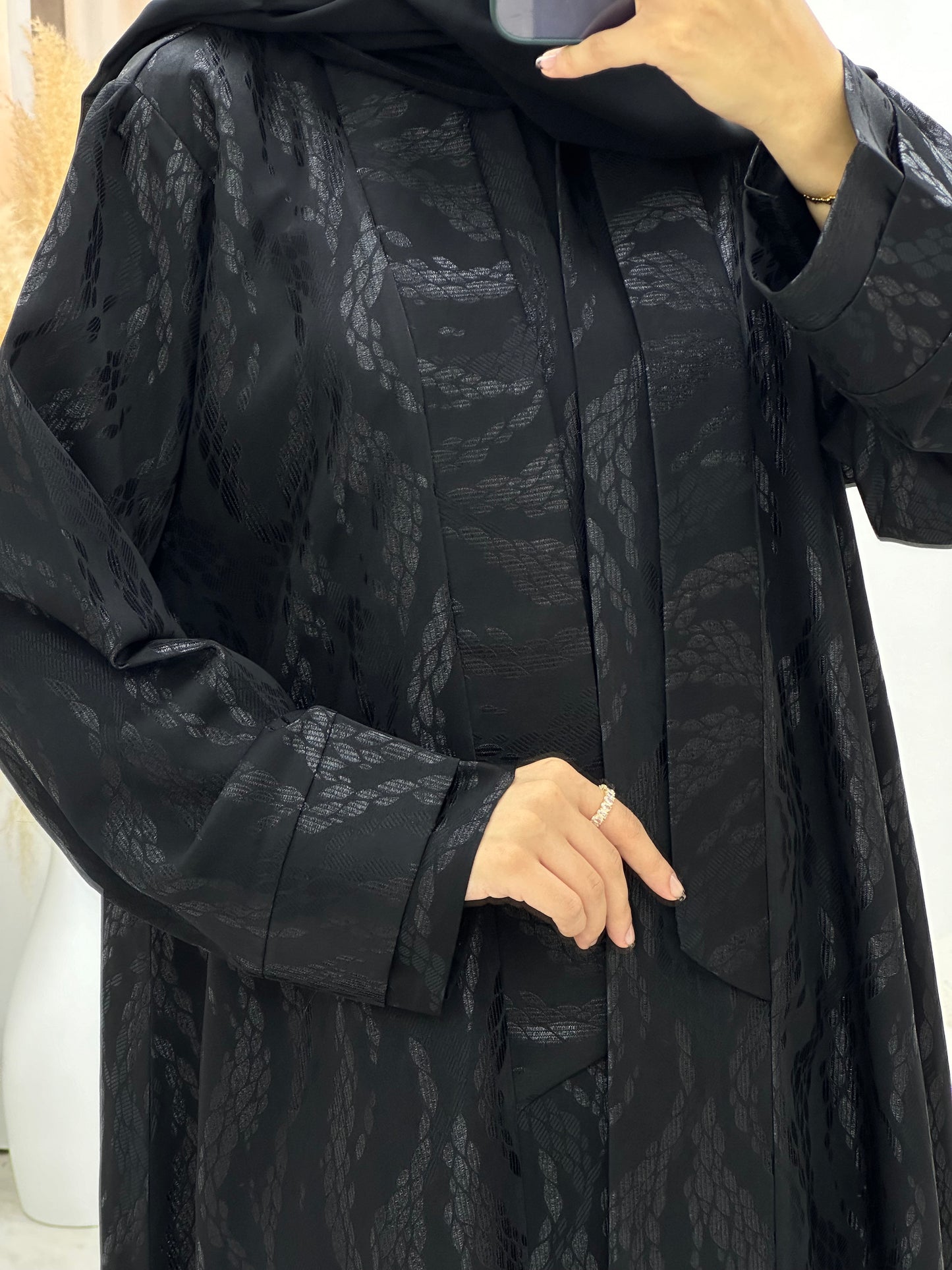 C 0161-01 Barley Black Abaya