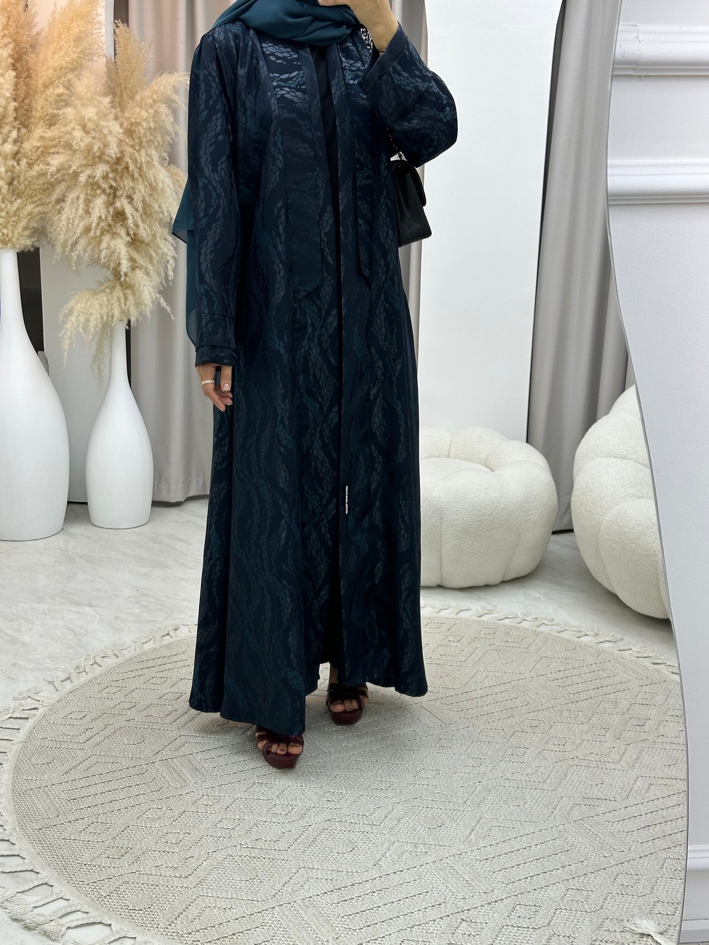 C 0161-04 Barley Turquoise Abaya