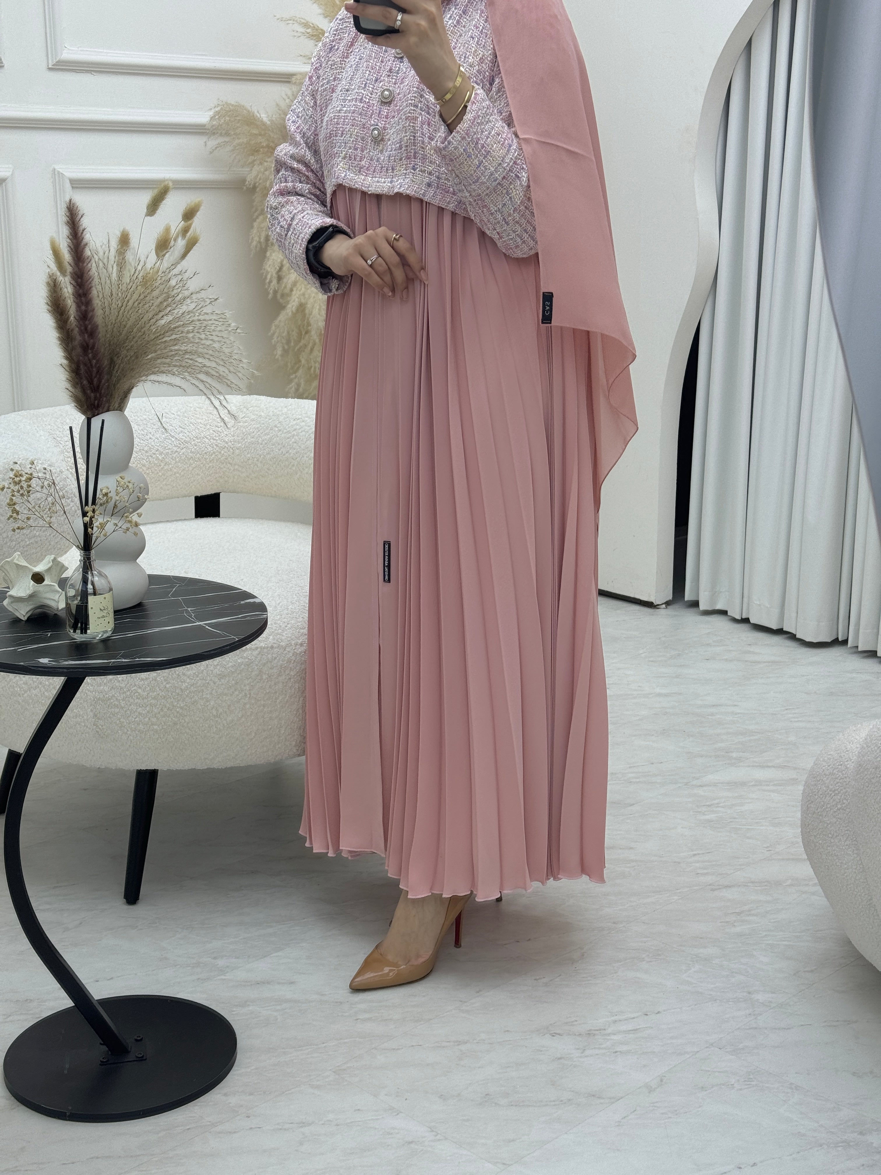 C 0684 Pink Tweed Winter Abaya