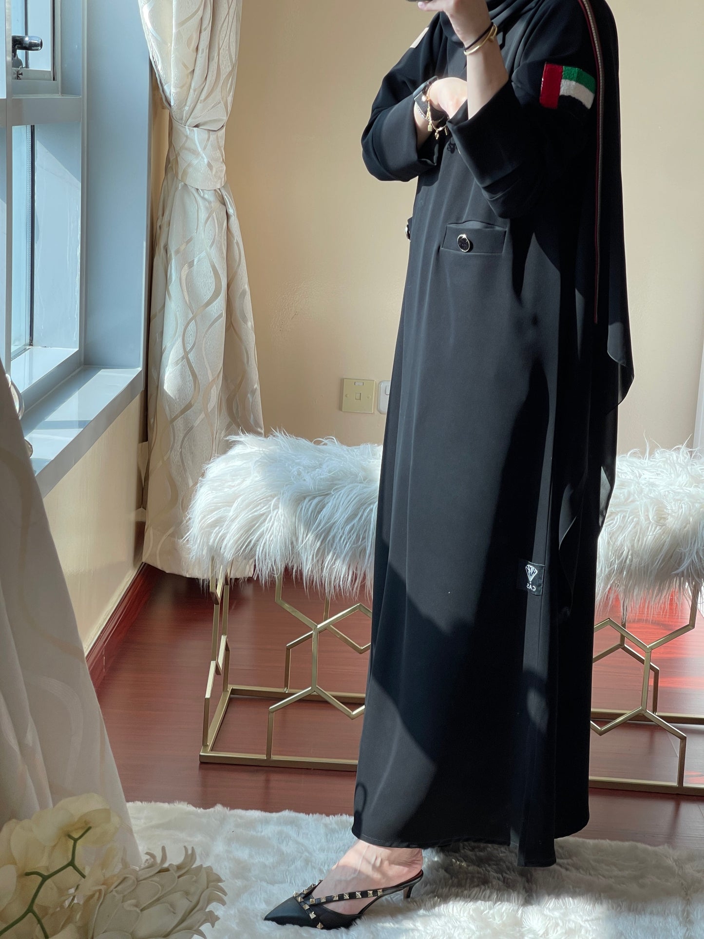 C-RTW-National-Day-Abaya-02