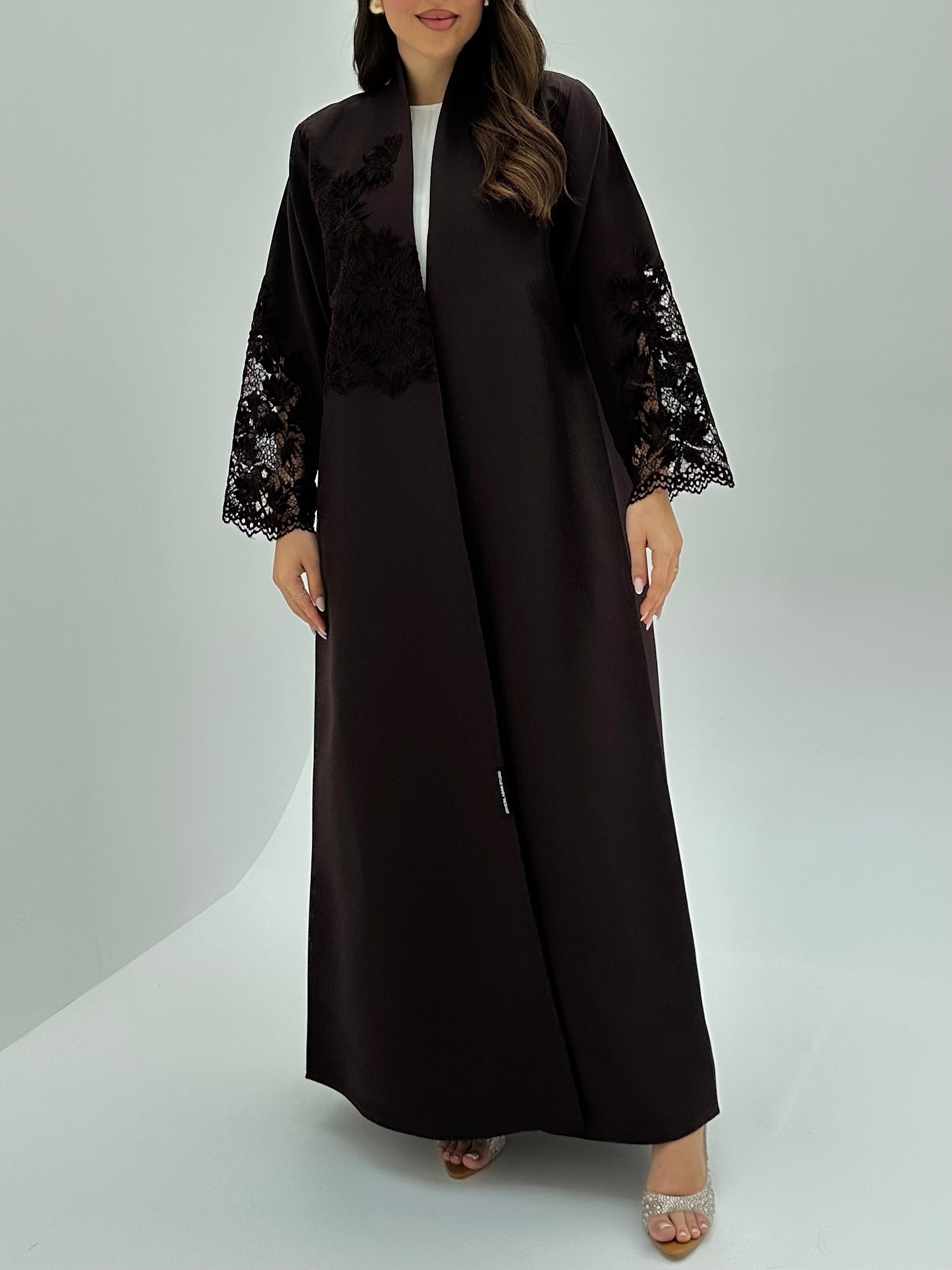 C 1795 Brown Dantel Abaya