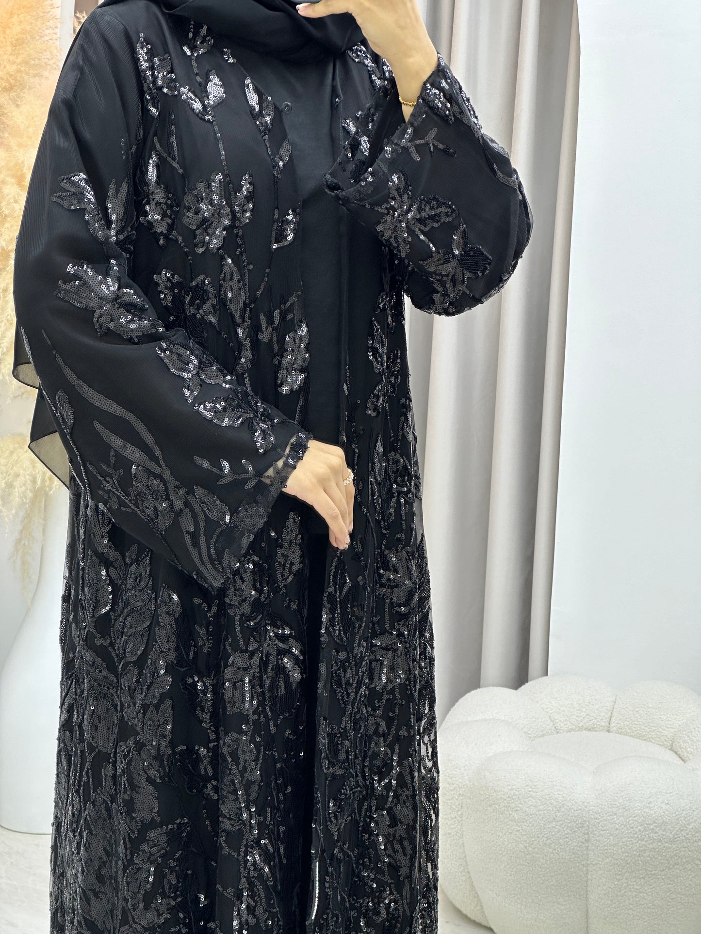 C 0166 Dantel Black Abaya