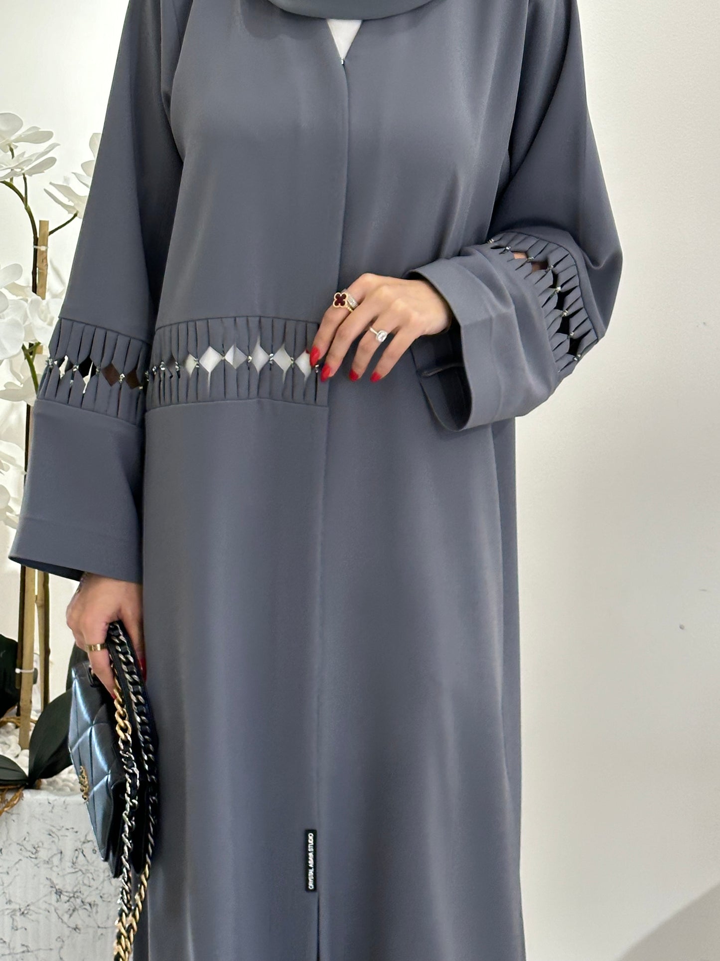 C 0354 Grey Abaya