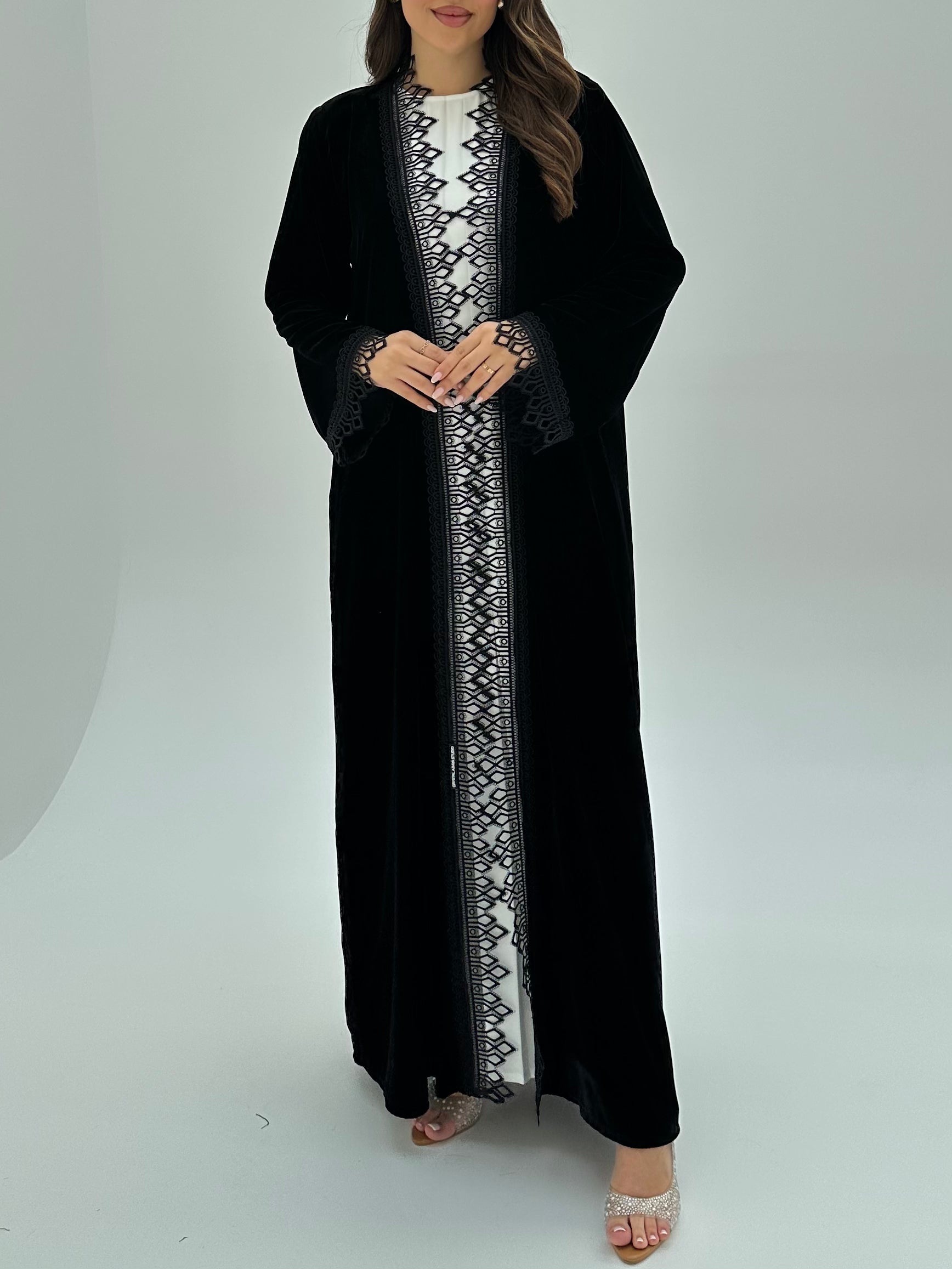 C 1804 Black Velvet Lace Abaya