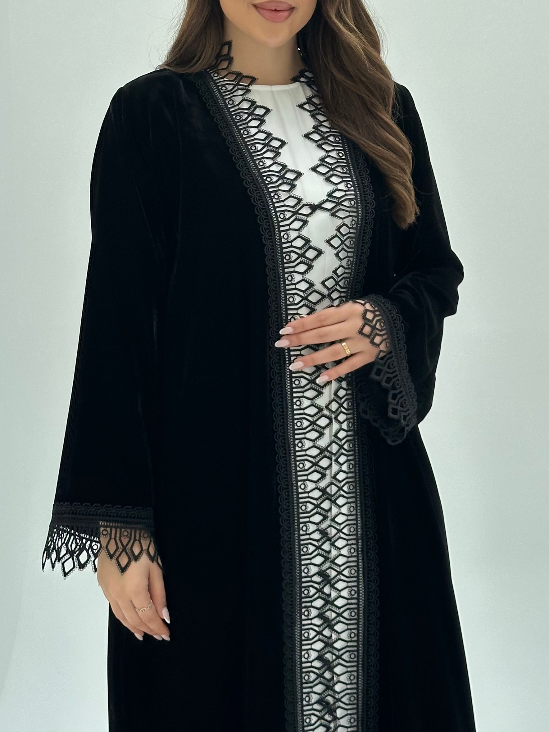 C 1804 Black Velvet Lace Abaya