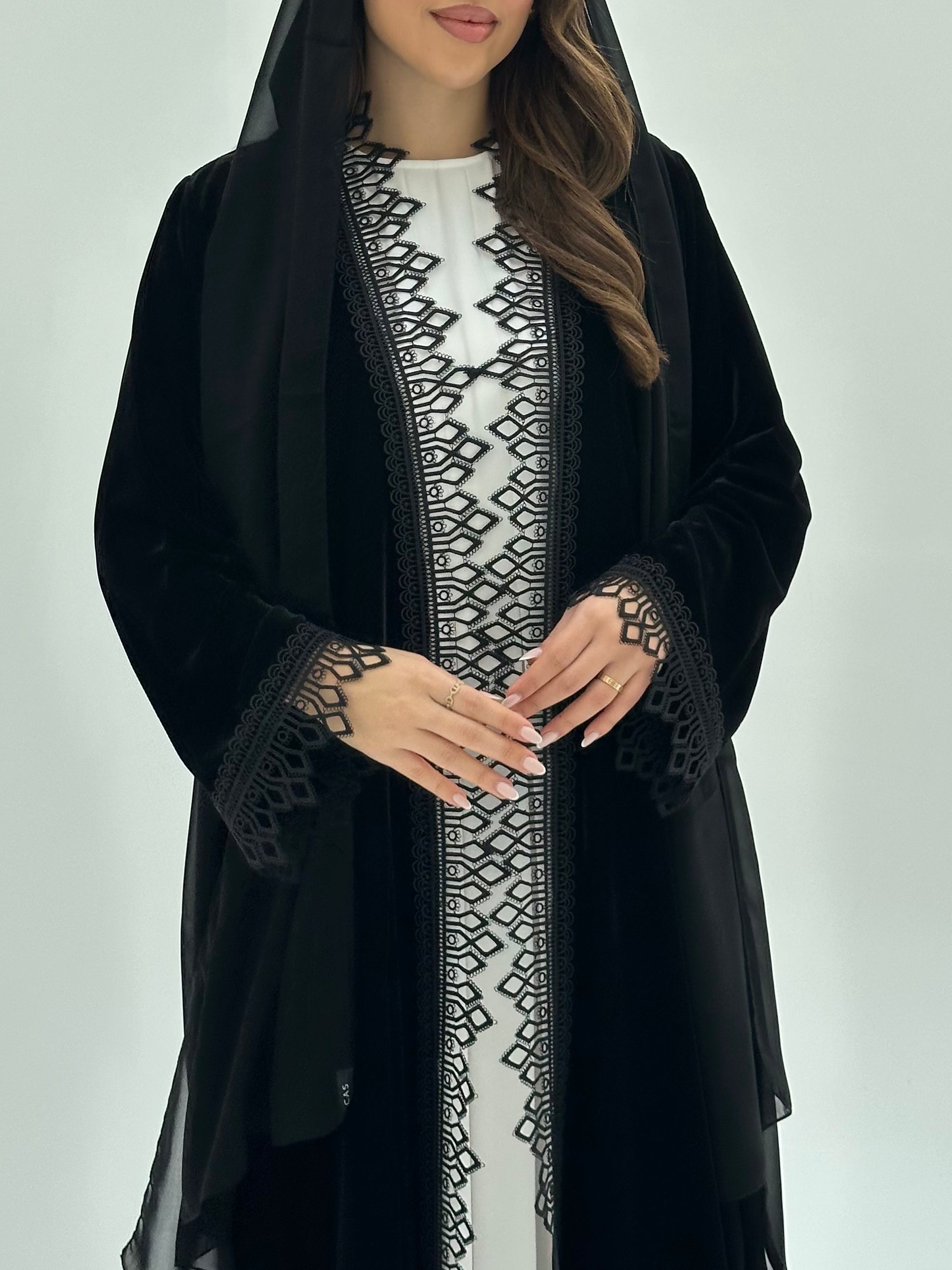 C 1804 Black Velvet Lace Abaya