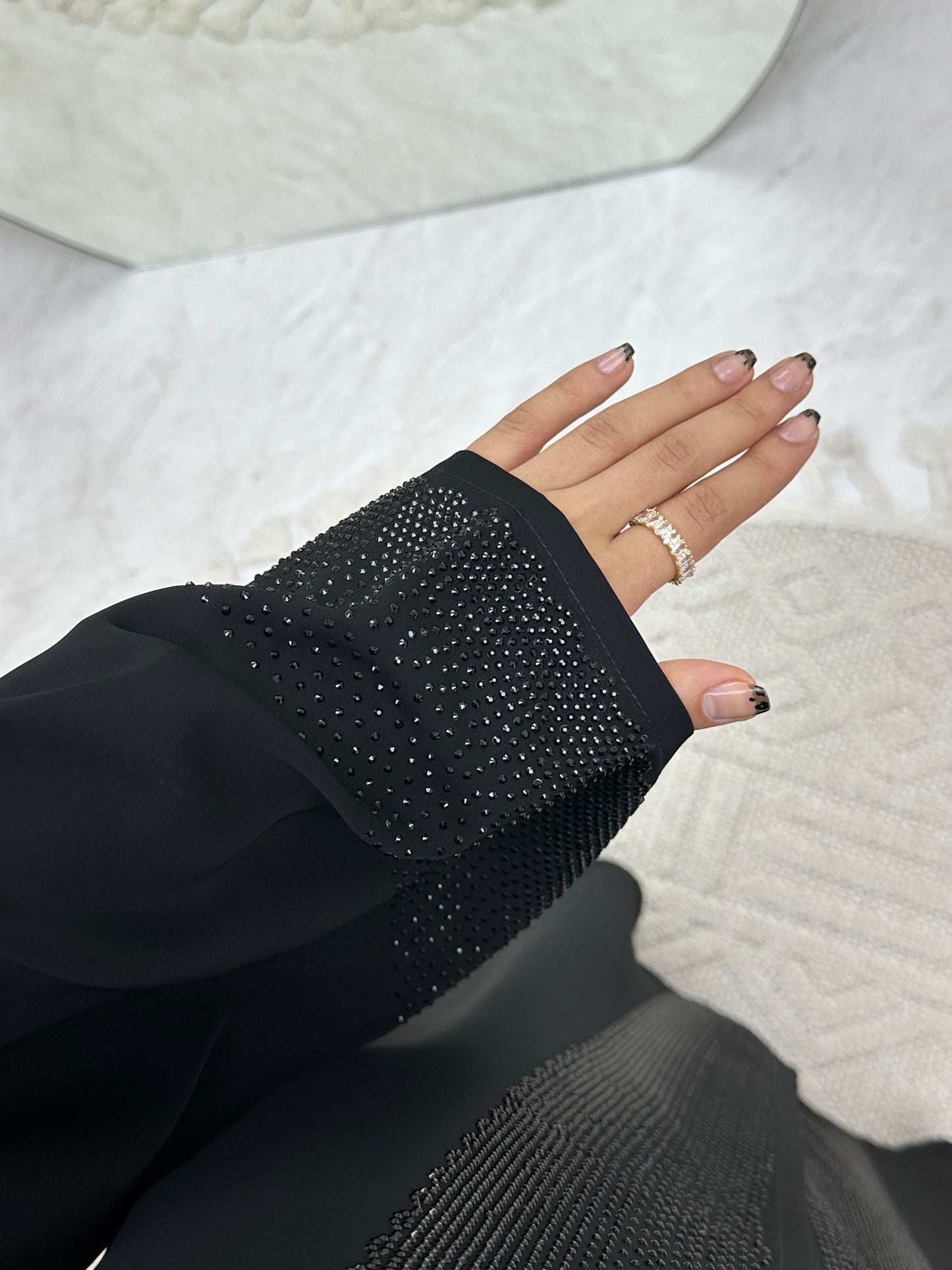 C 0174-01 Black Abaya