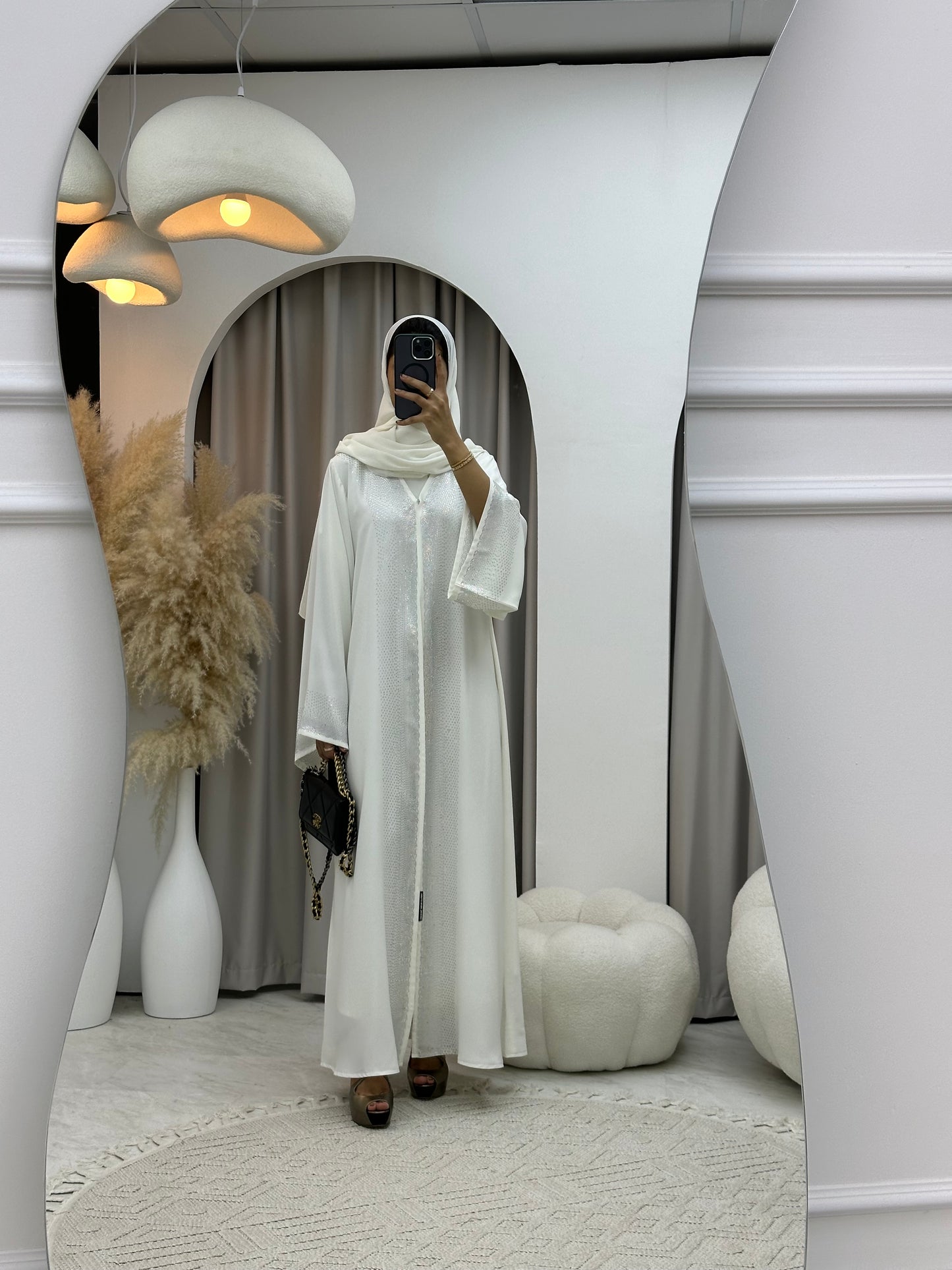 C 0174-02 White Abaya