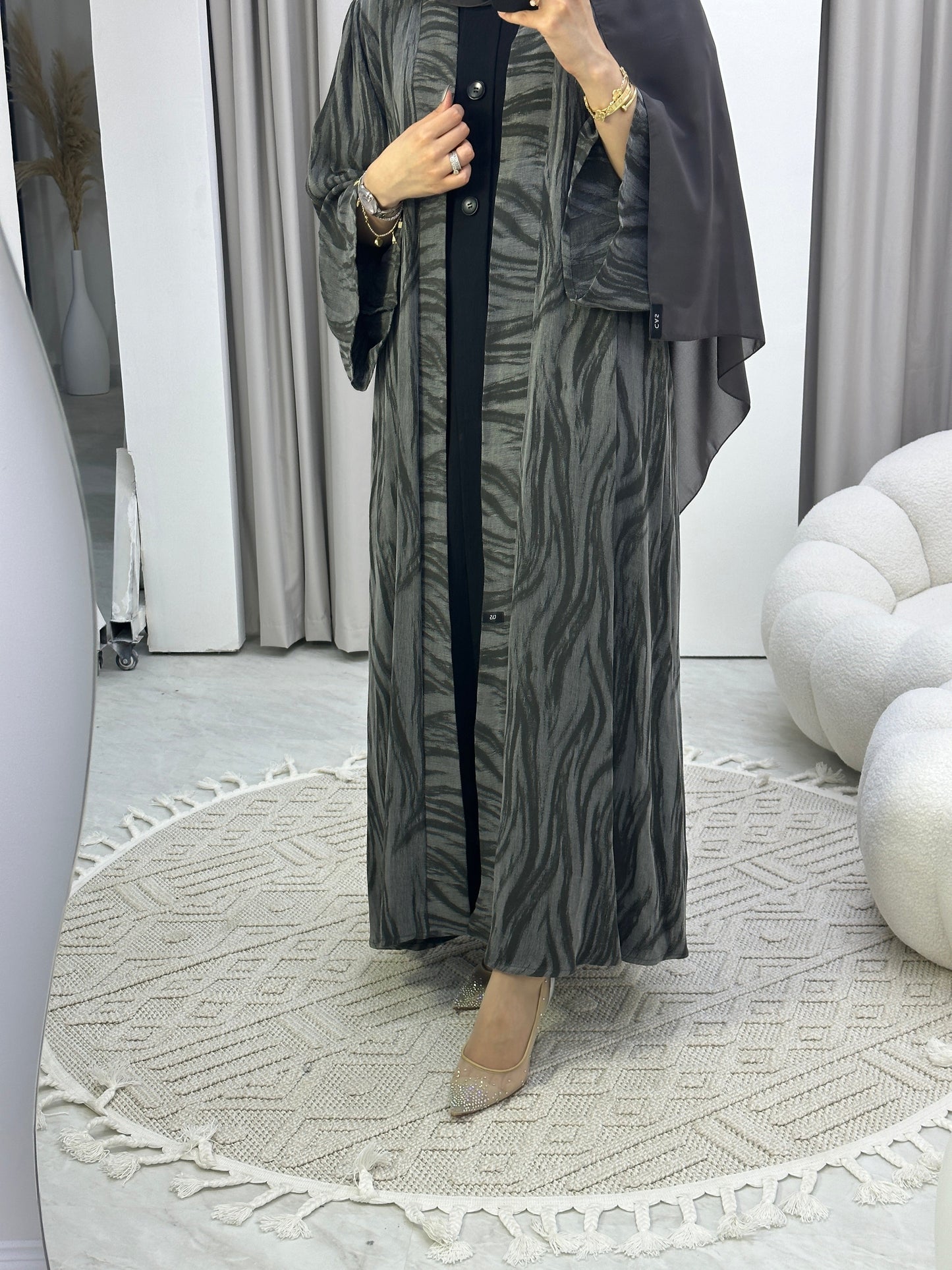 C RTW Grey Swirl Premium Abaya