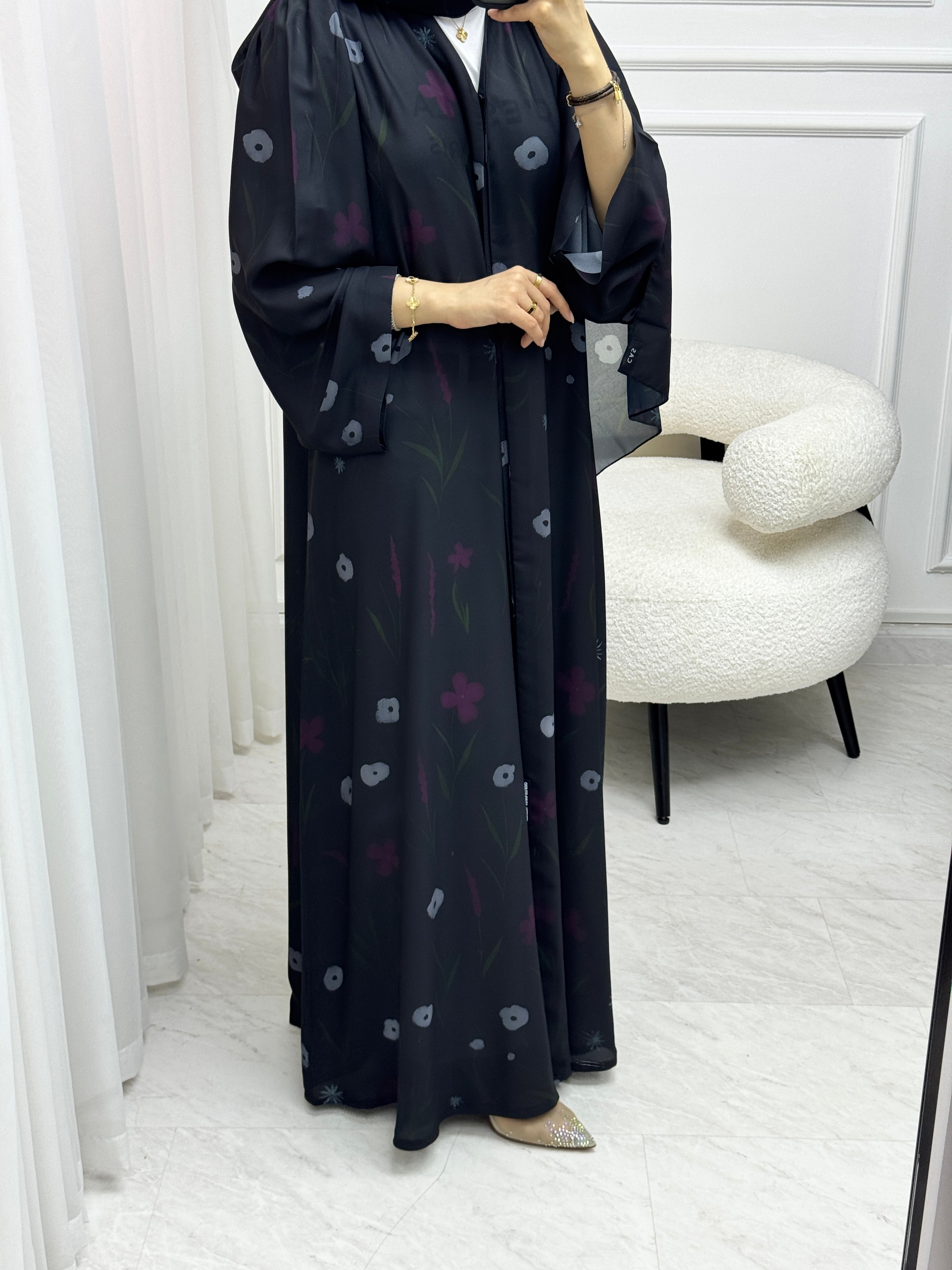 C 1530 Black Floral Abaya