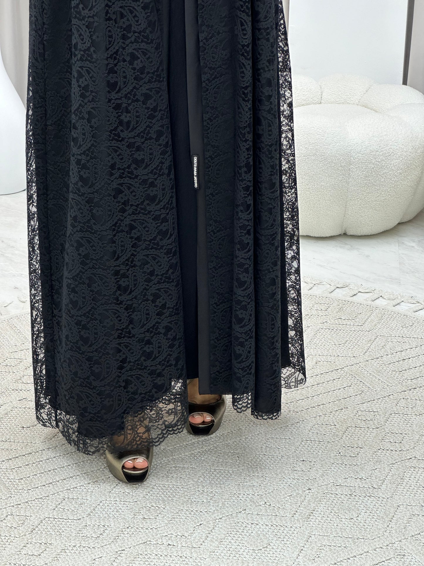 C 0192 Dantel Black Abaya