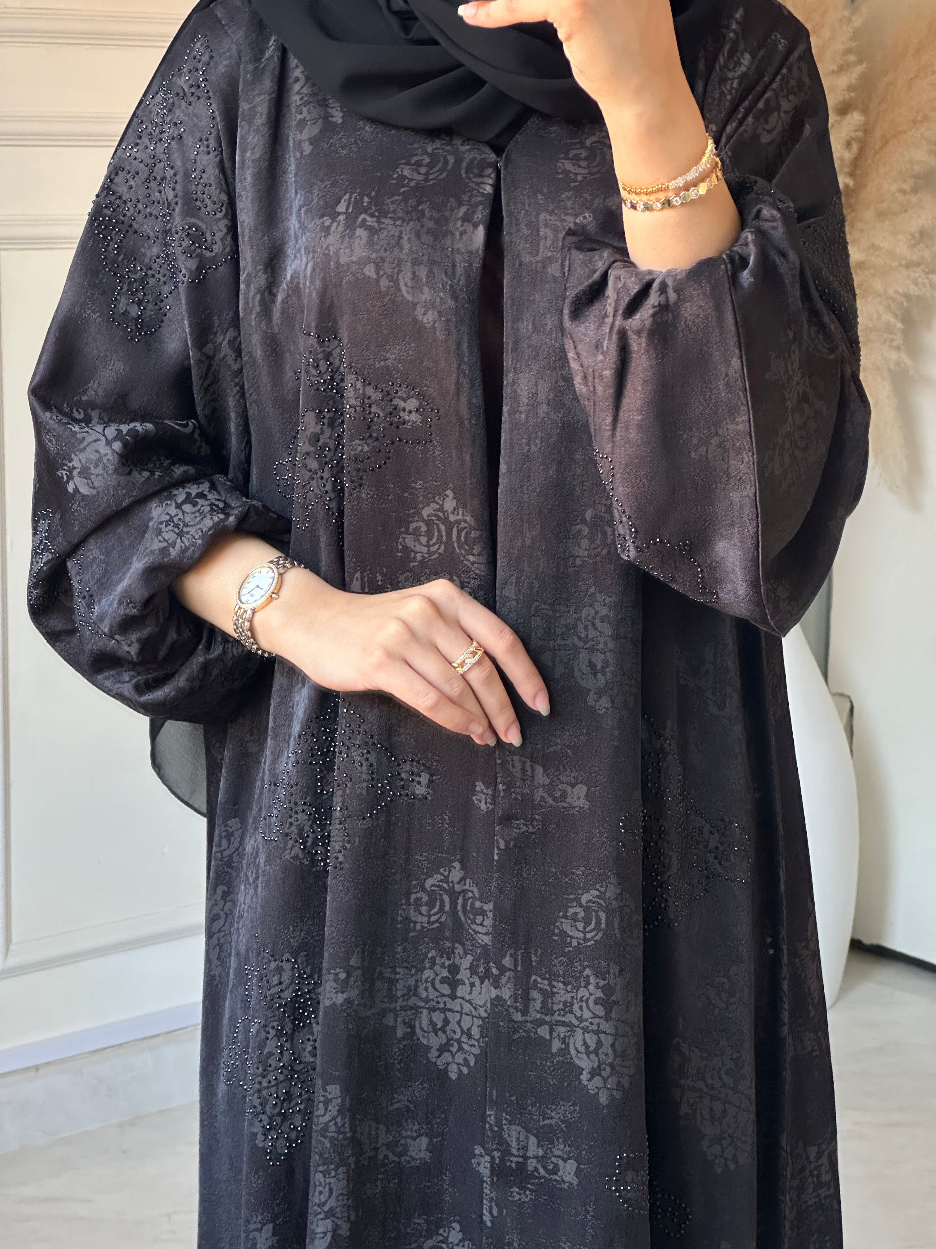 C RTW 0880 Black Printed Abaya