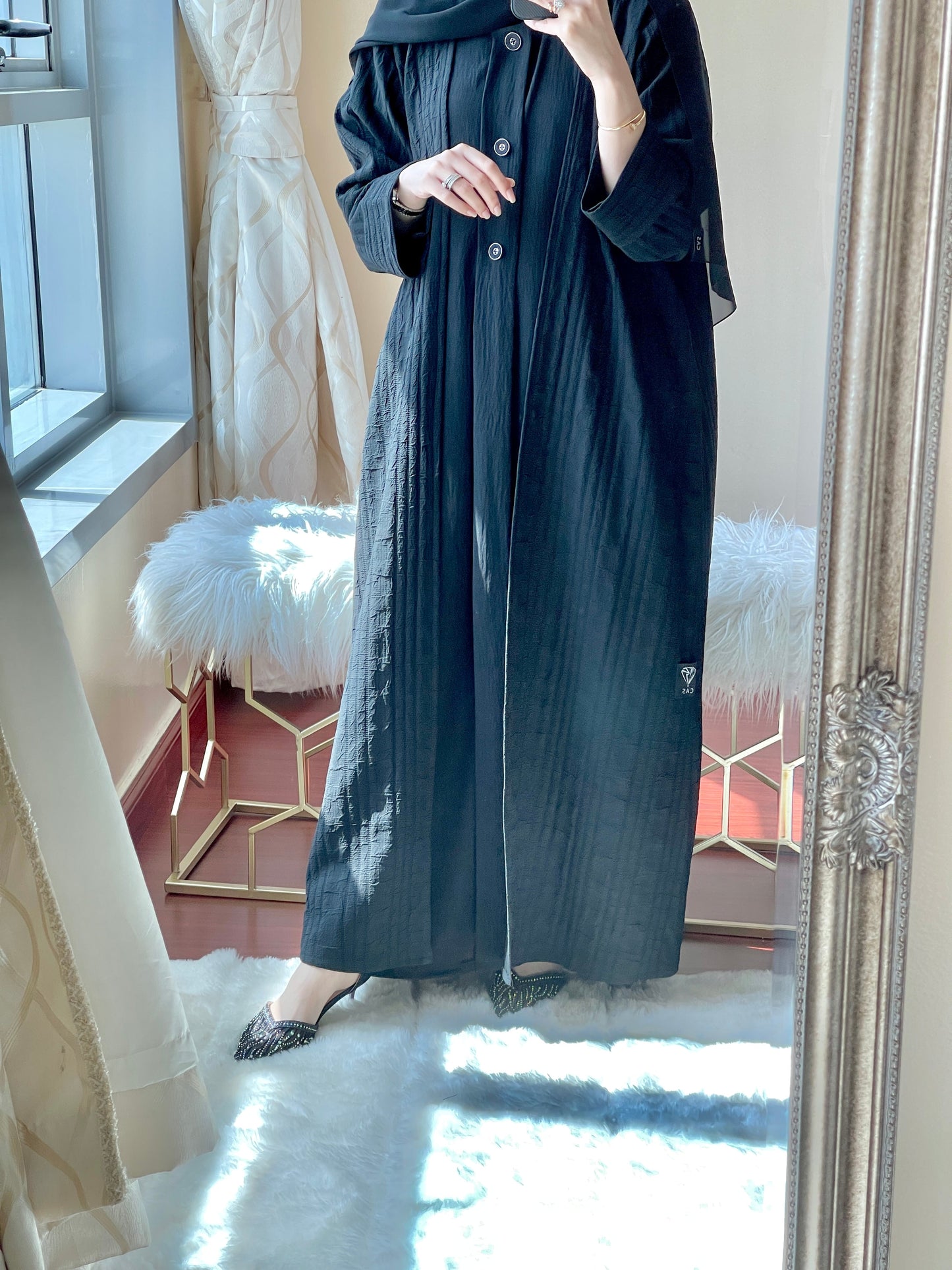 C-RTW-Black-Stripe-Abaya-Set