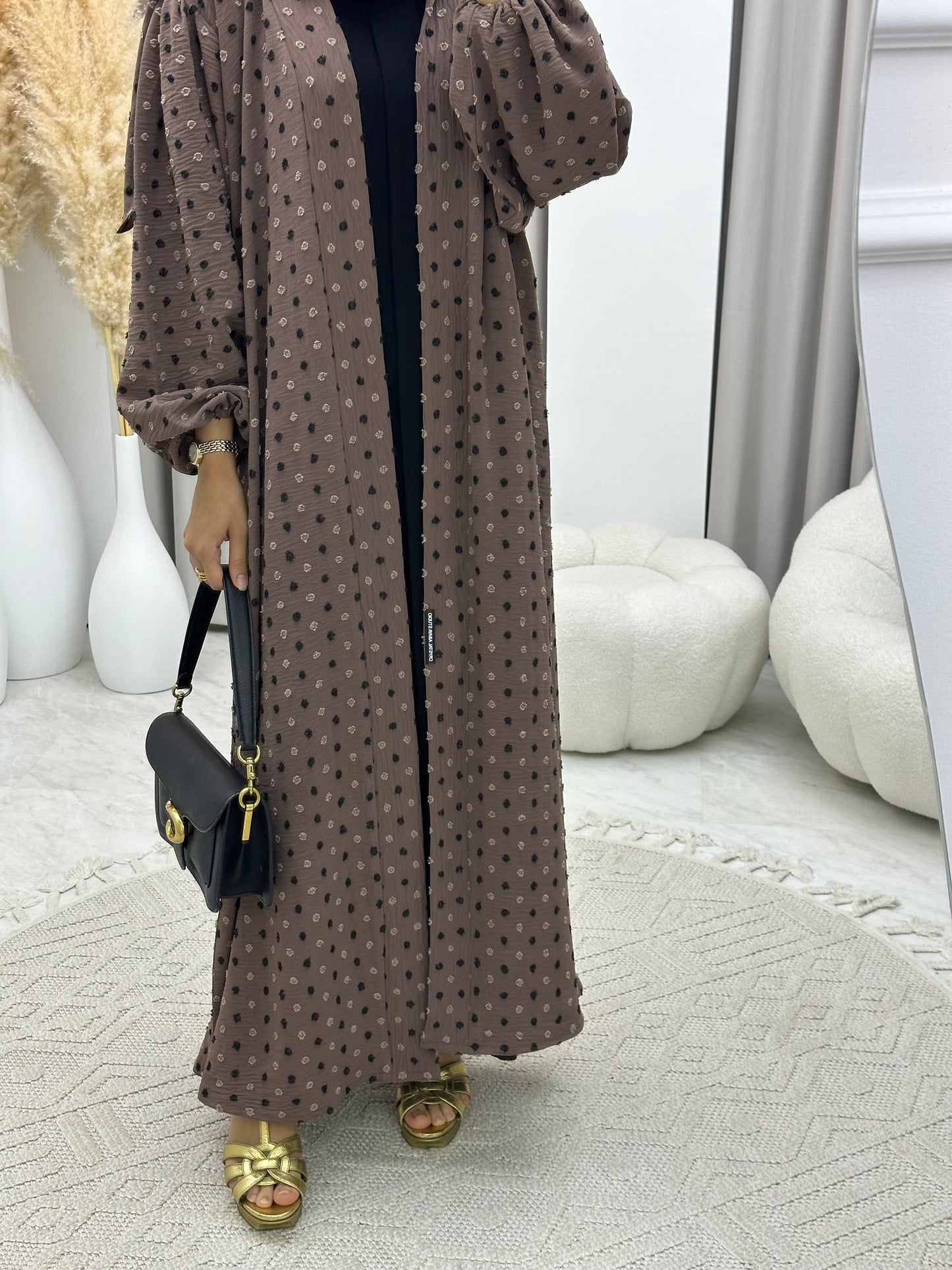 C 0202-04 Tan Dots Abaya