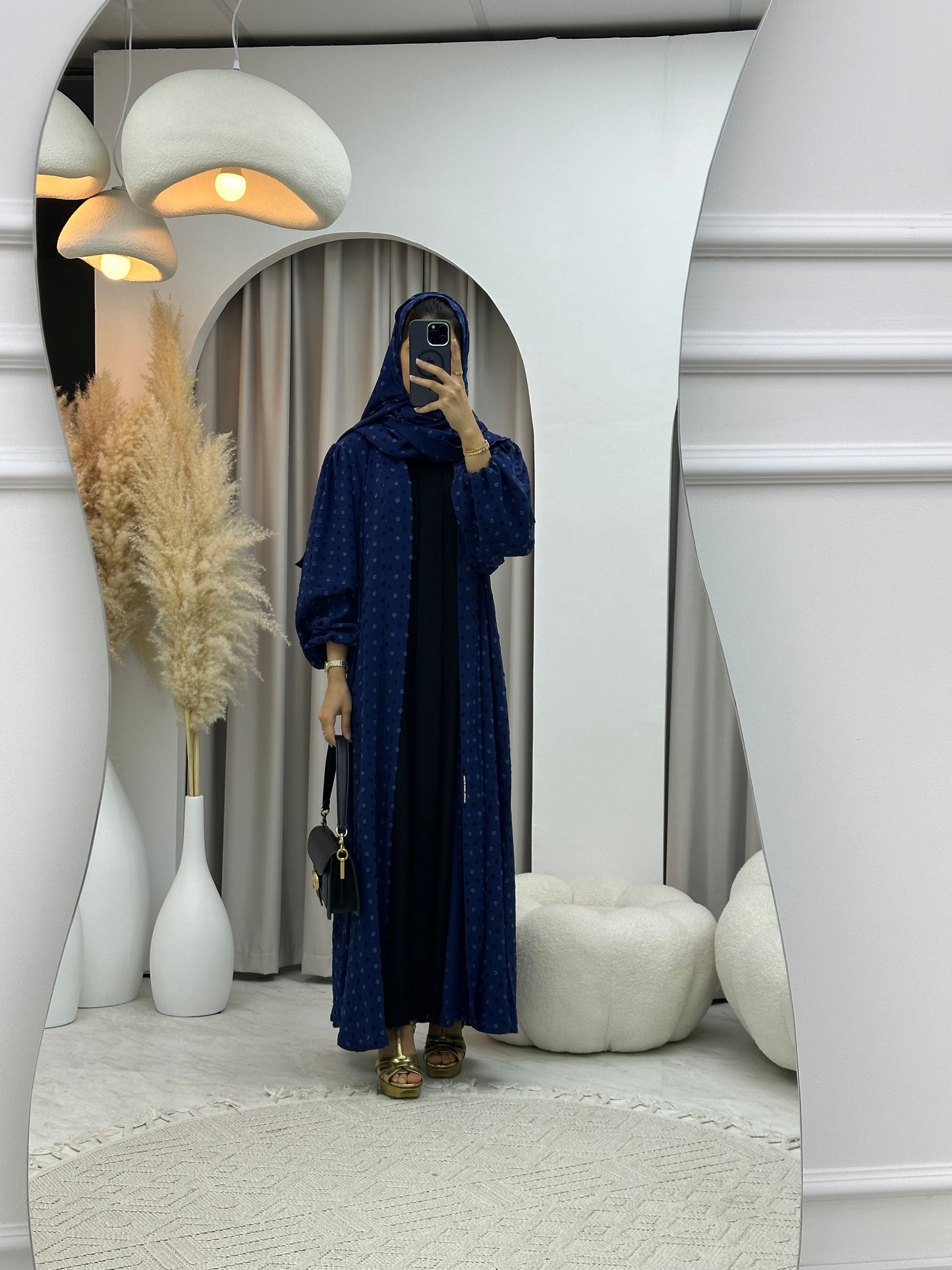 C 0202-01 Blue Dots Abaya