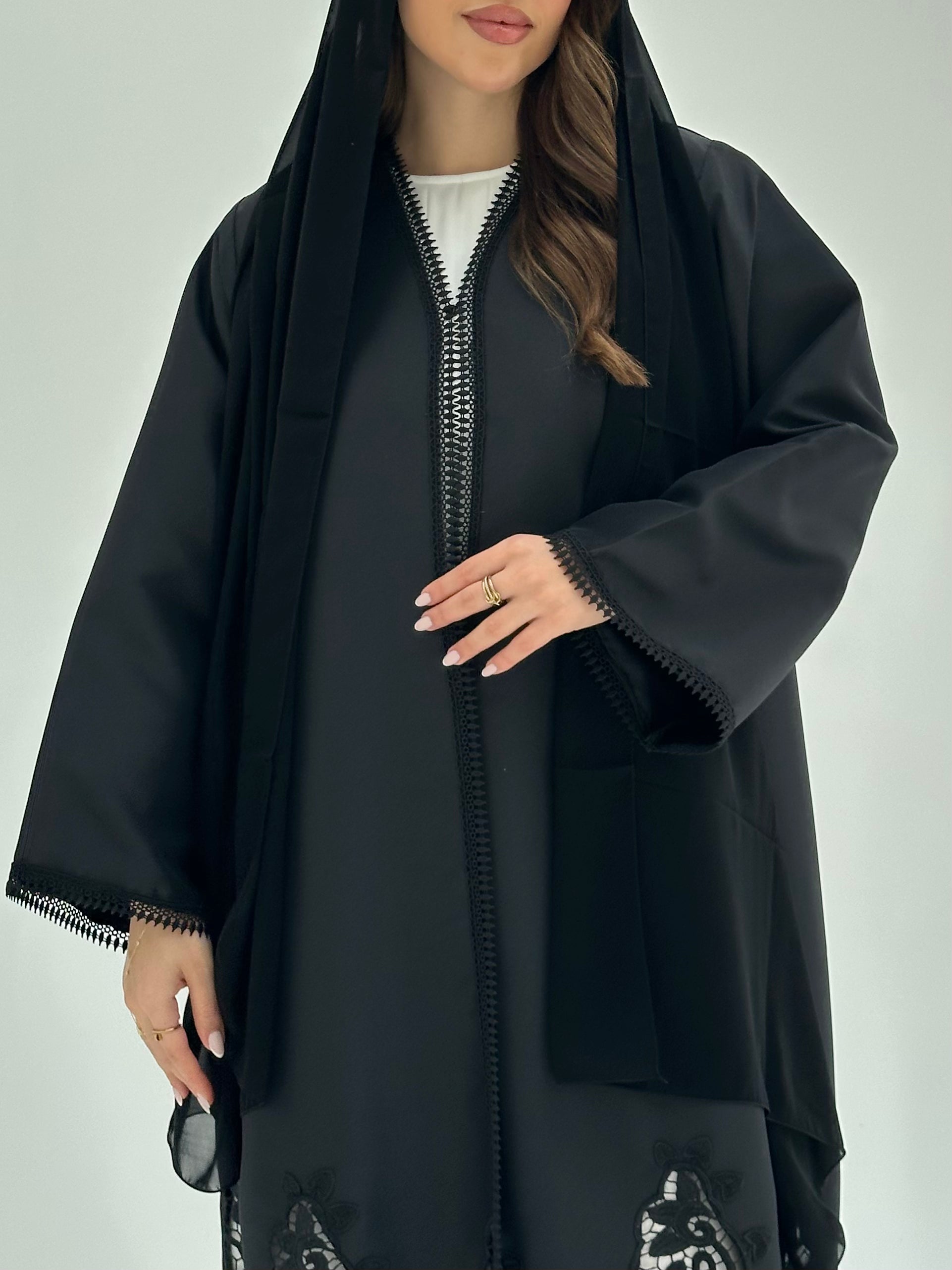 C 1859 Black Lace Abaya