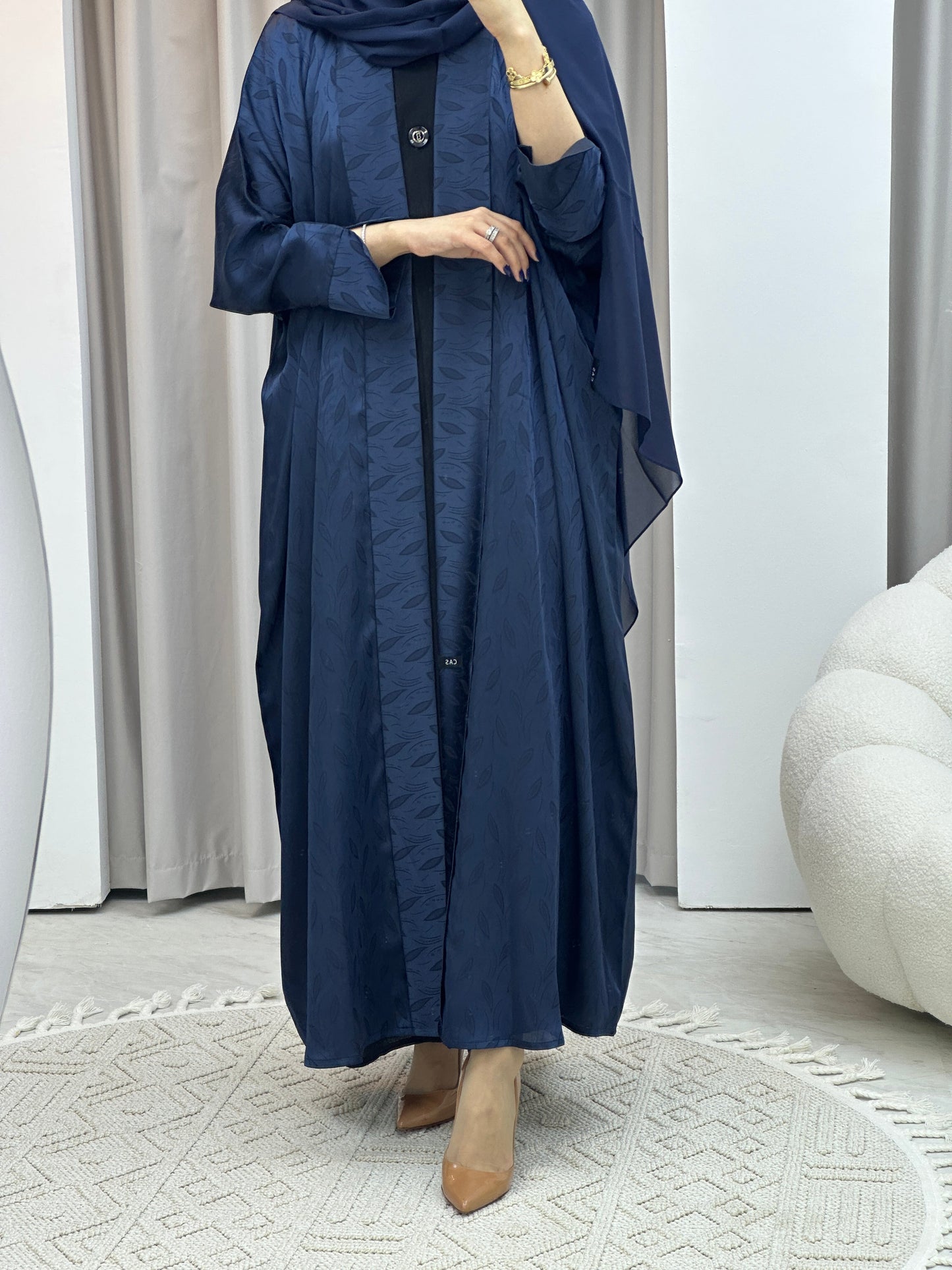 C RTW Blue Leaf Bisht Abaya