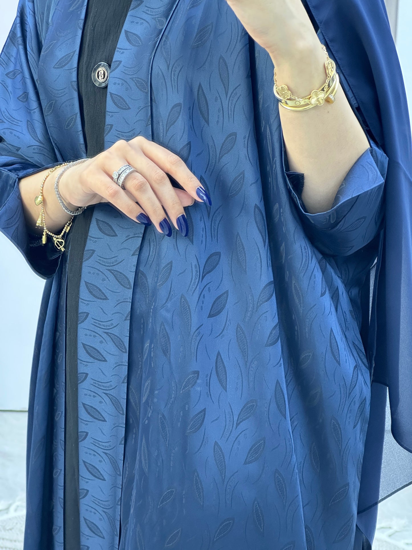 C RTW Blue Leaf Bisht Abaya