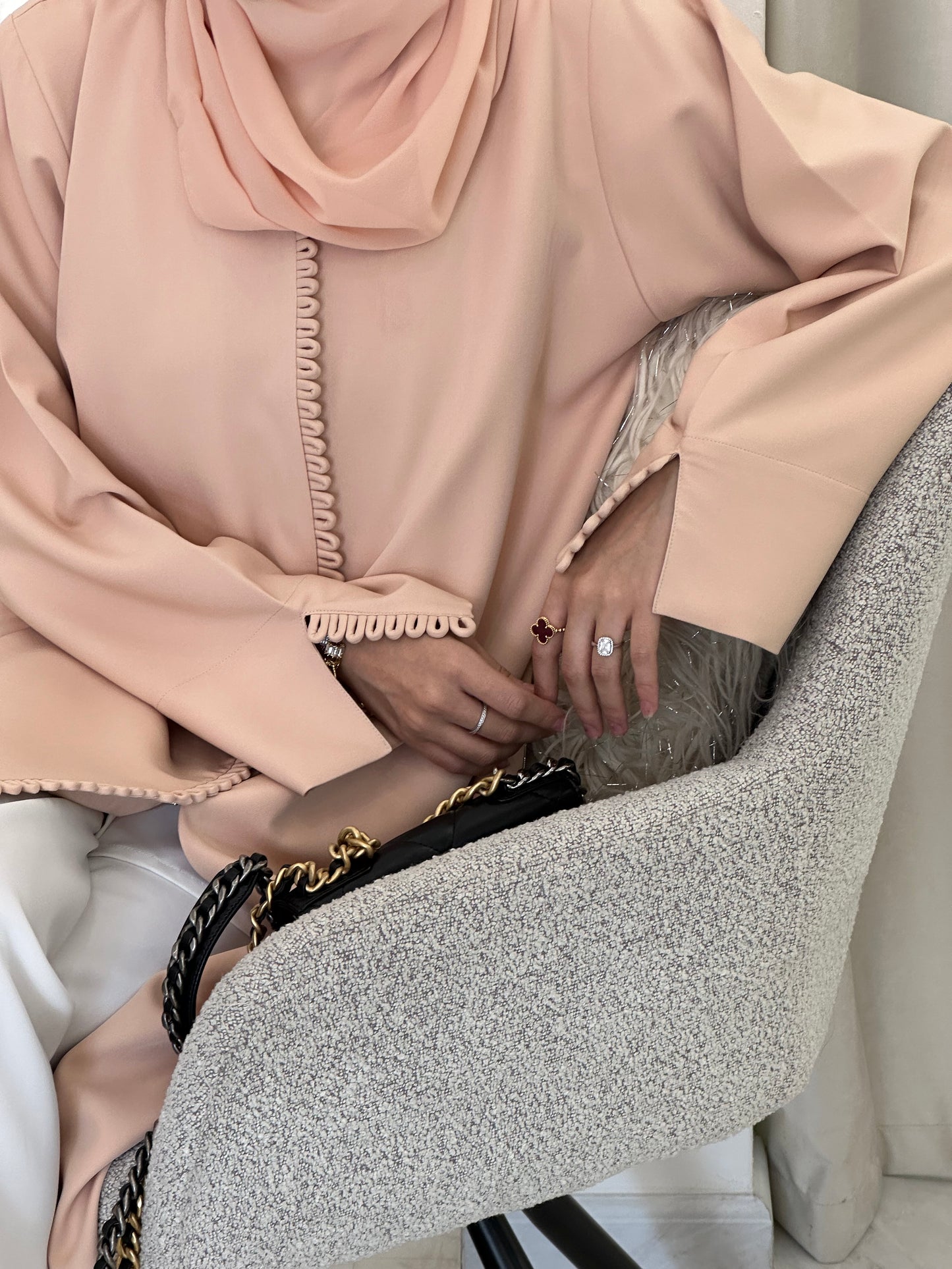 C 0372 Peach Abaya