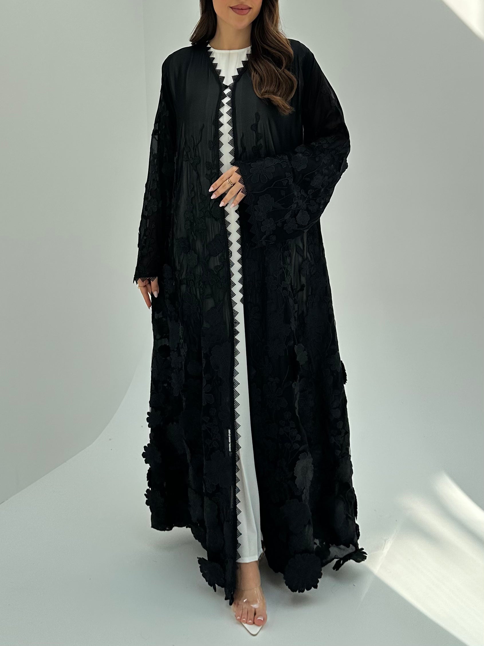 C 1863 Black Floral Abaya