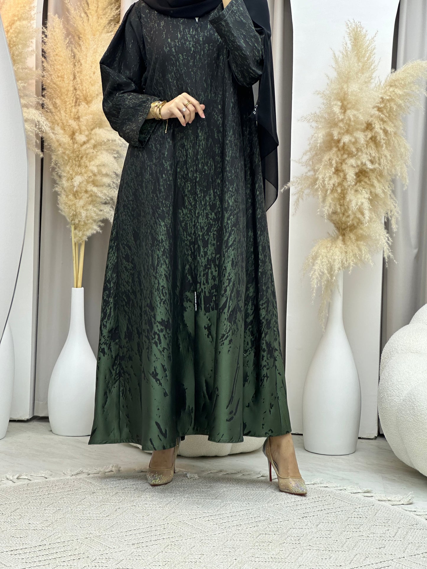 C RTW 0001-03 Light Green Eid Kloosh Abaya