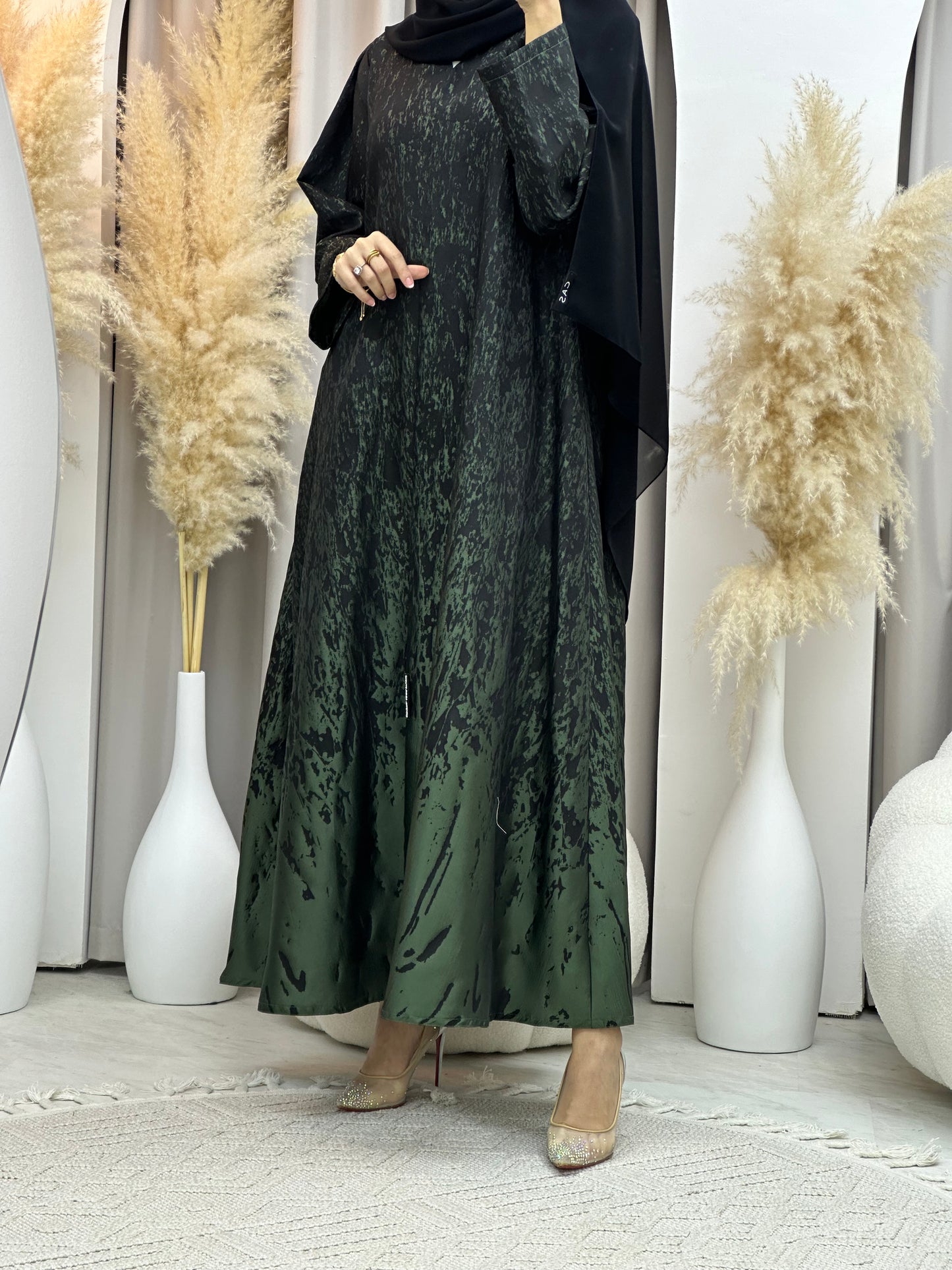 C RTW 0001-03 Light Green Eid Kloosh Abaya