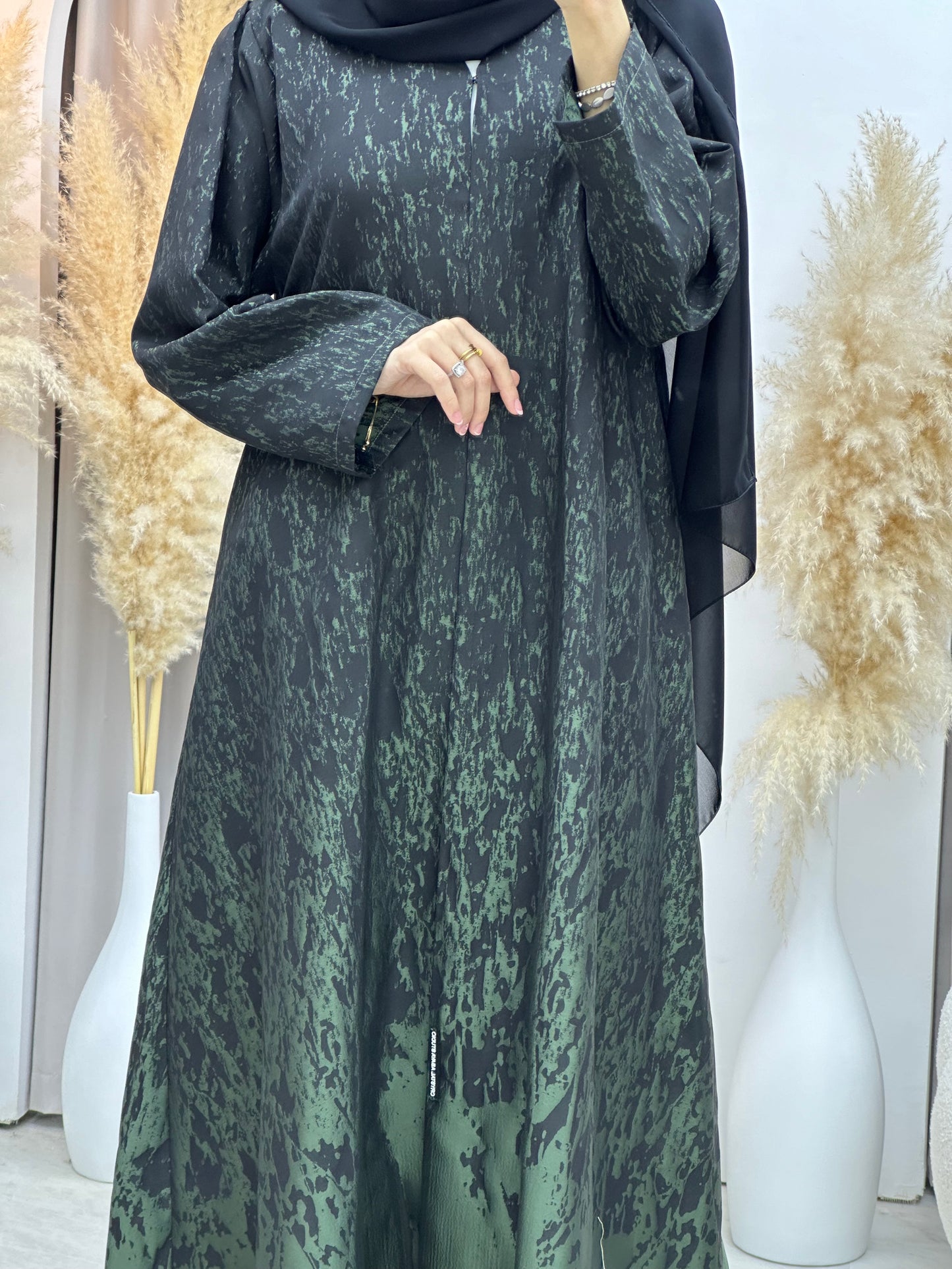 C RTW 0001-03 Light Green Eid Kloosh Abaya