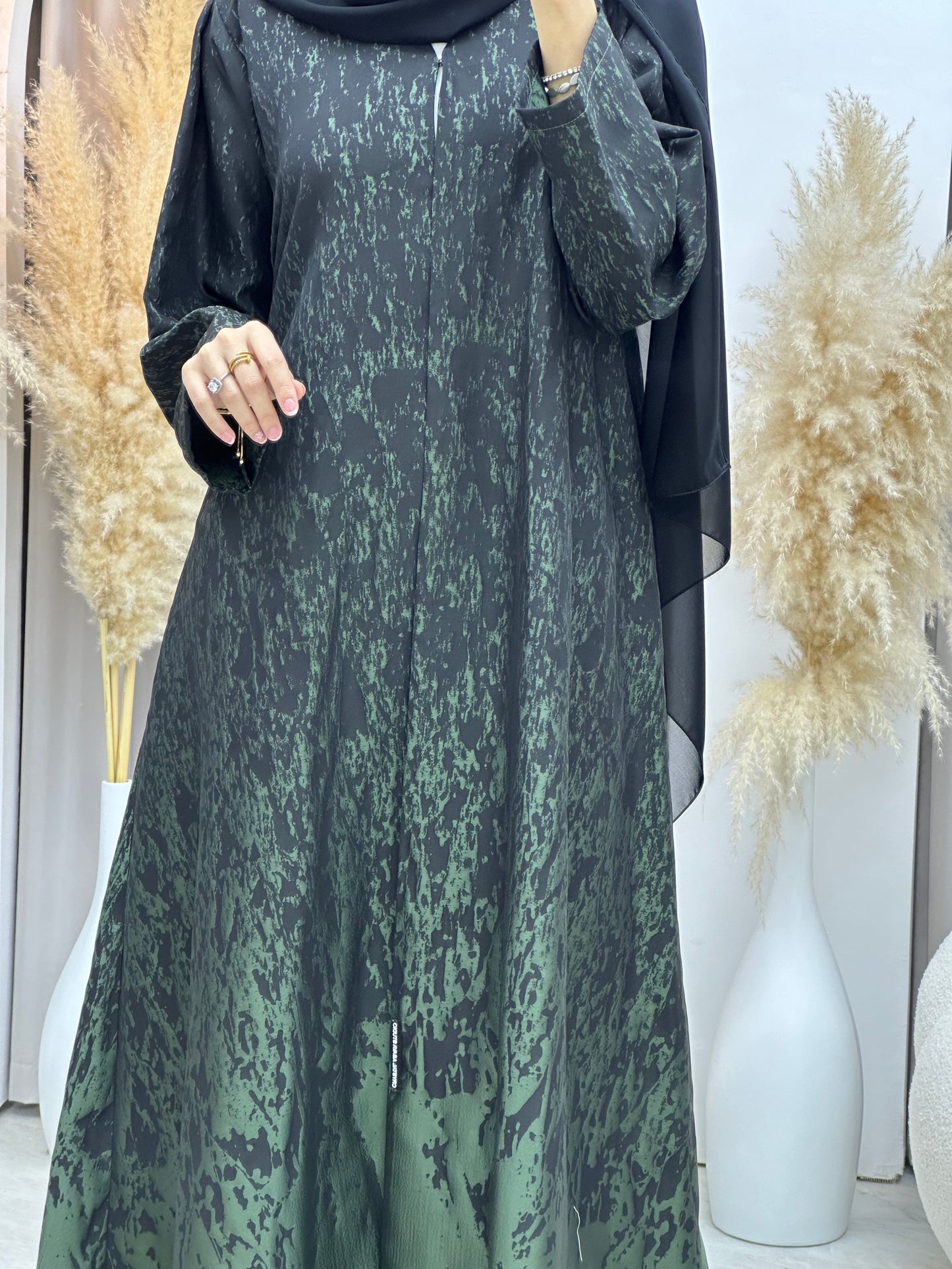 C RTW 0001-03 Light Green Eid Kloosh Abaya