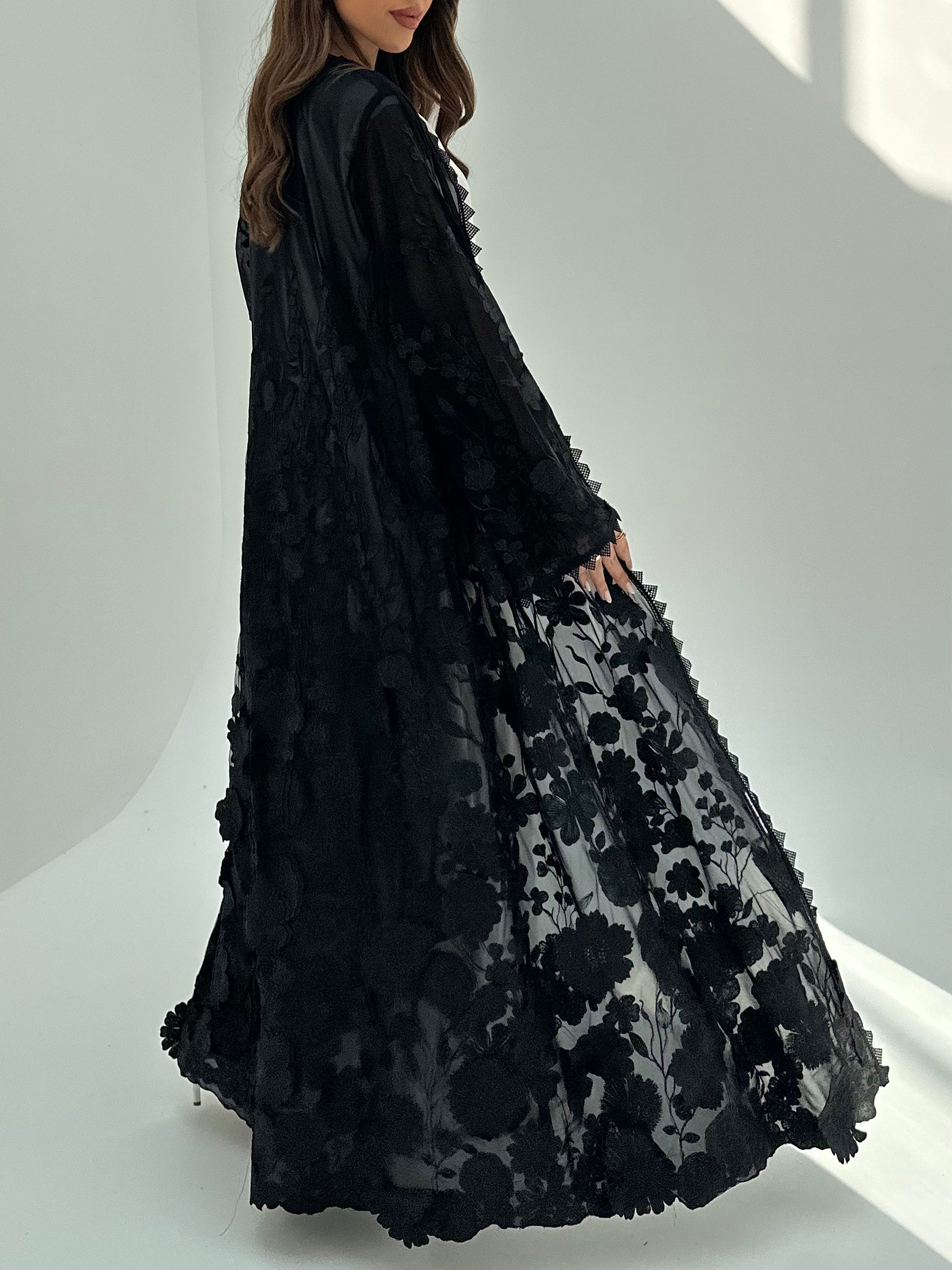 C 1863 Black Floral Abaya