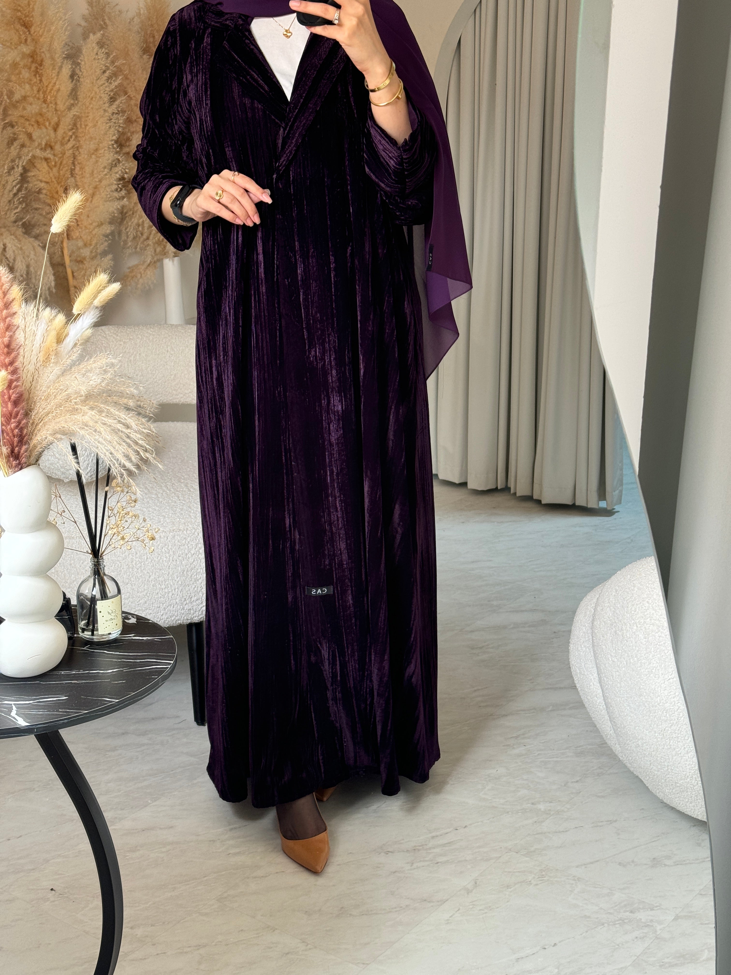 C RTW Purple Velvet Abaya