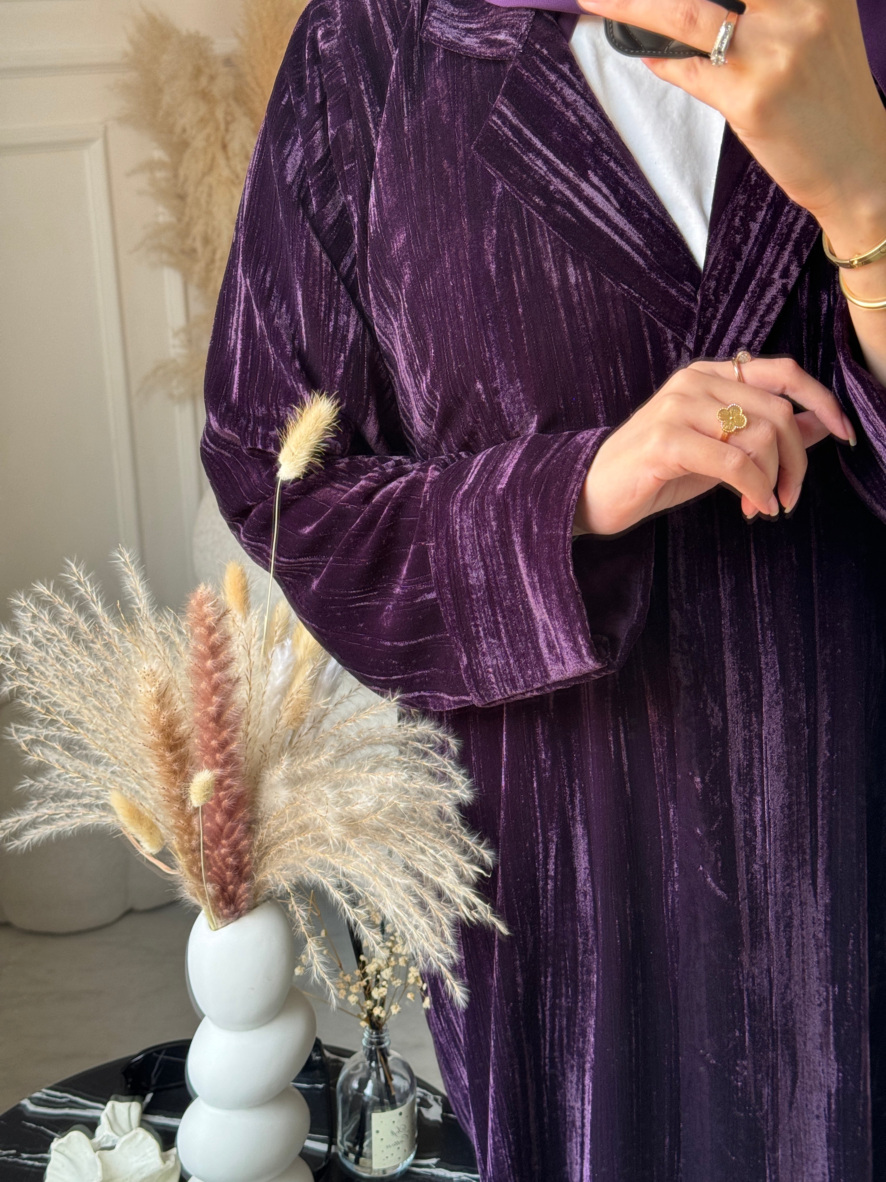 C RTW Purple Velvet Abaya
