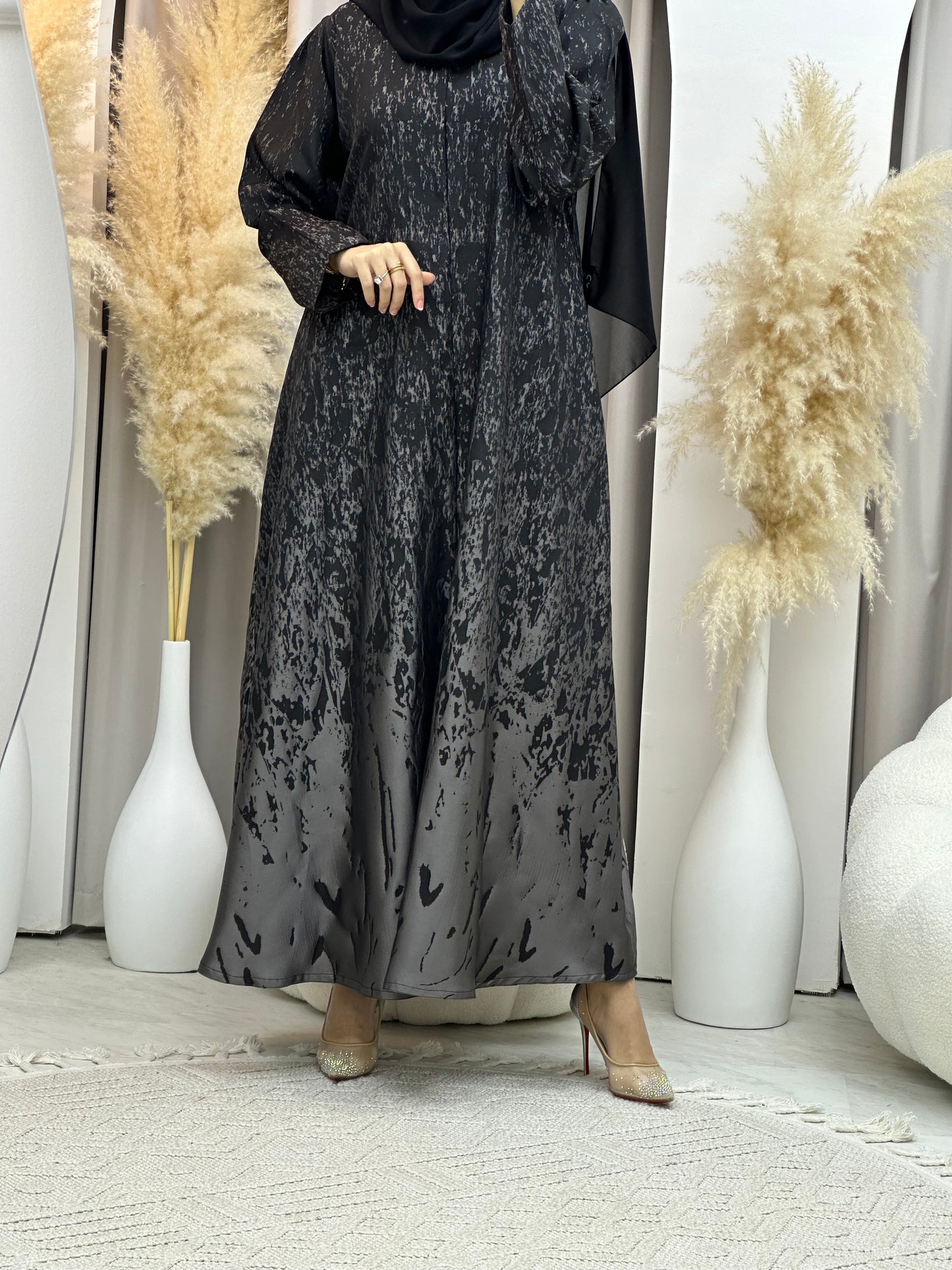 C 0001-02 Grey Eid Kloosh Abaya