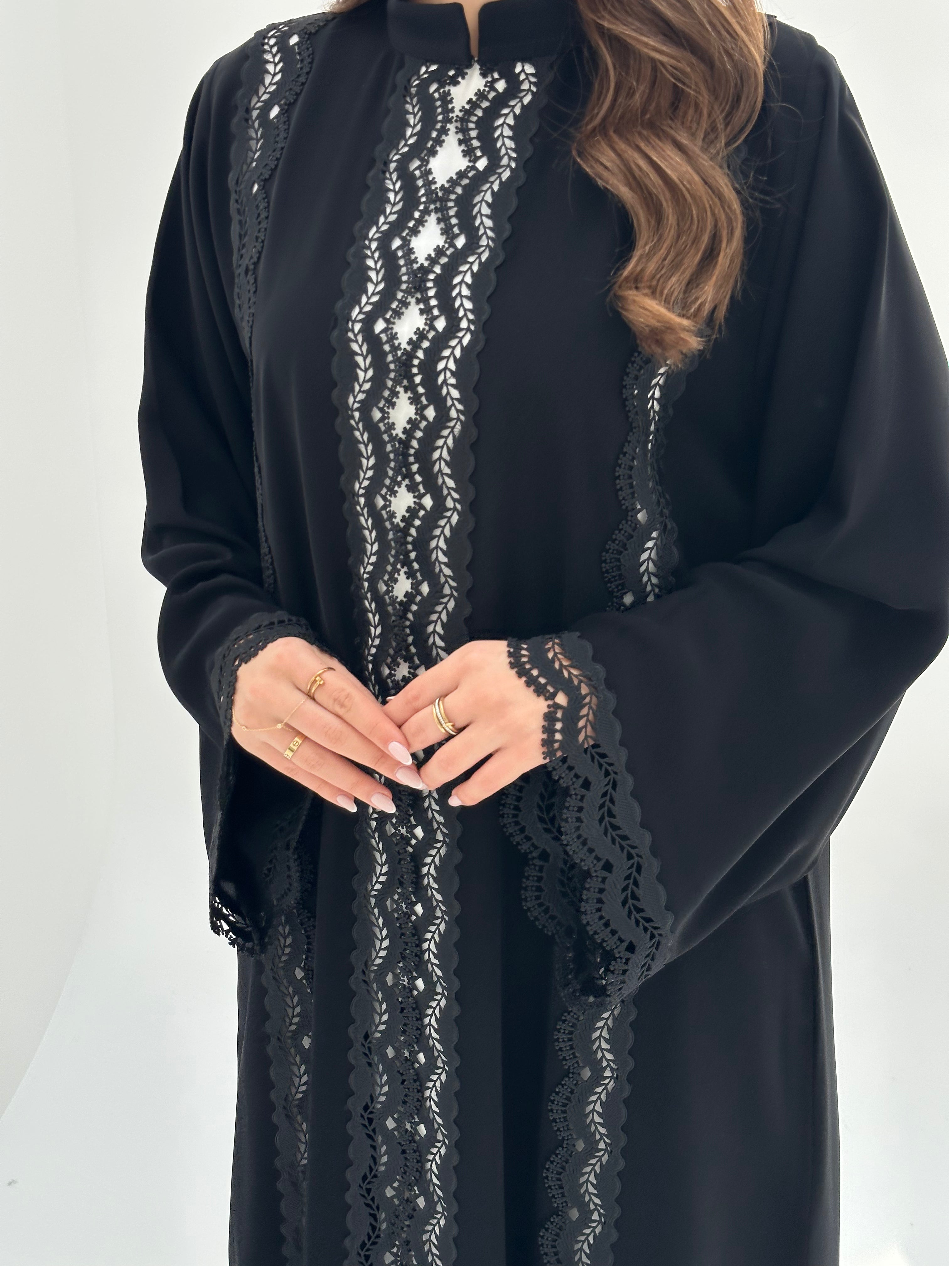 C 1864 Black Lace Abaya